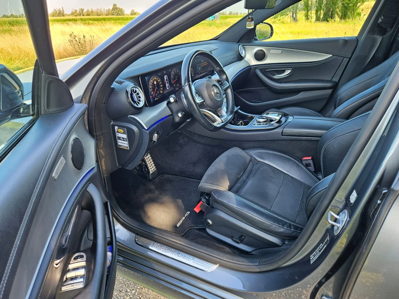 Mercedes-Benz E 200 AMG Line 9G-Tronic Widescreen-Sfeerverlichting — photo 9