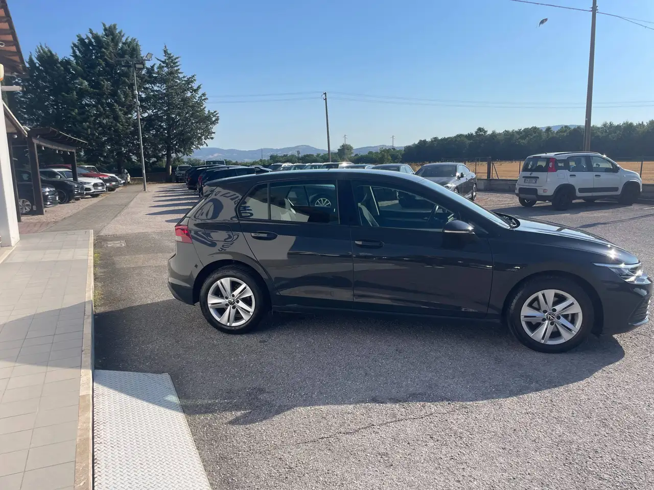 Volkswagen Golf usata in vendita