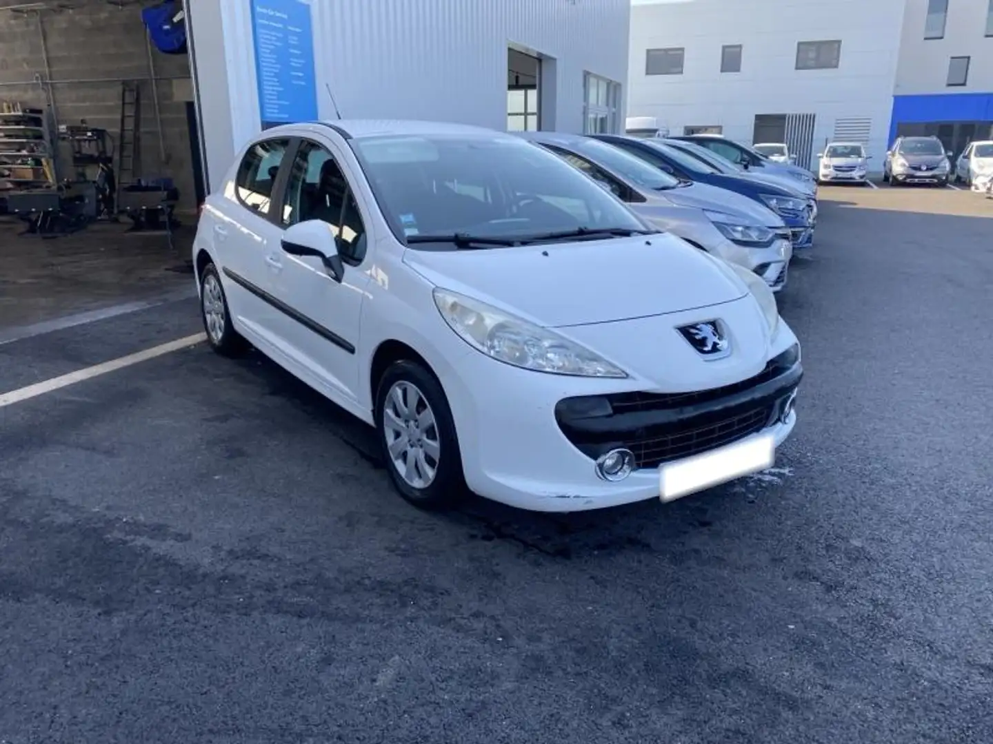 Peugeot 207 1.4 HDi70 Active 5p Blanc - 2