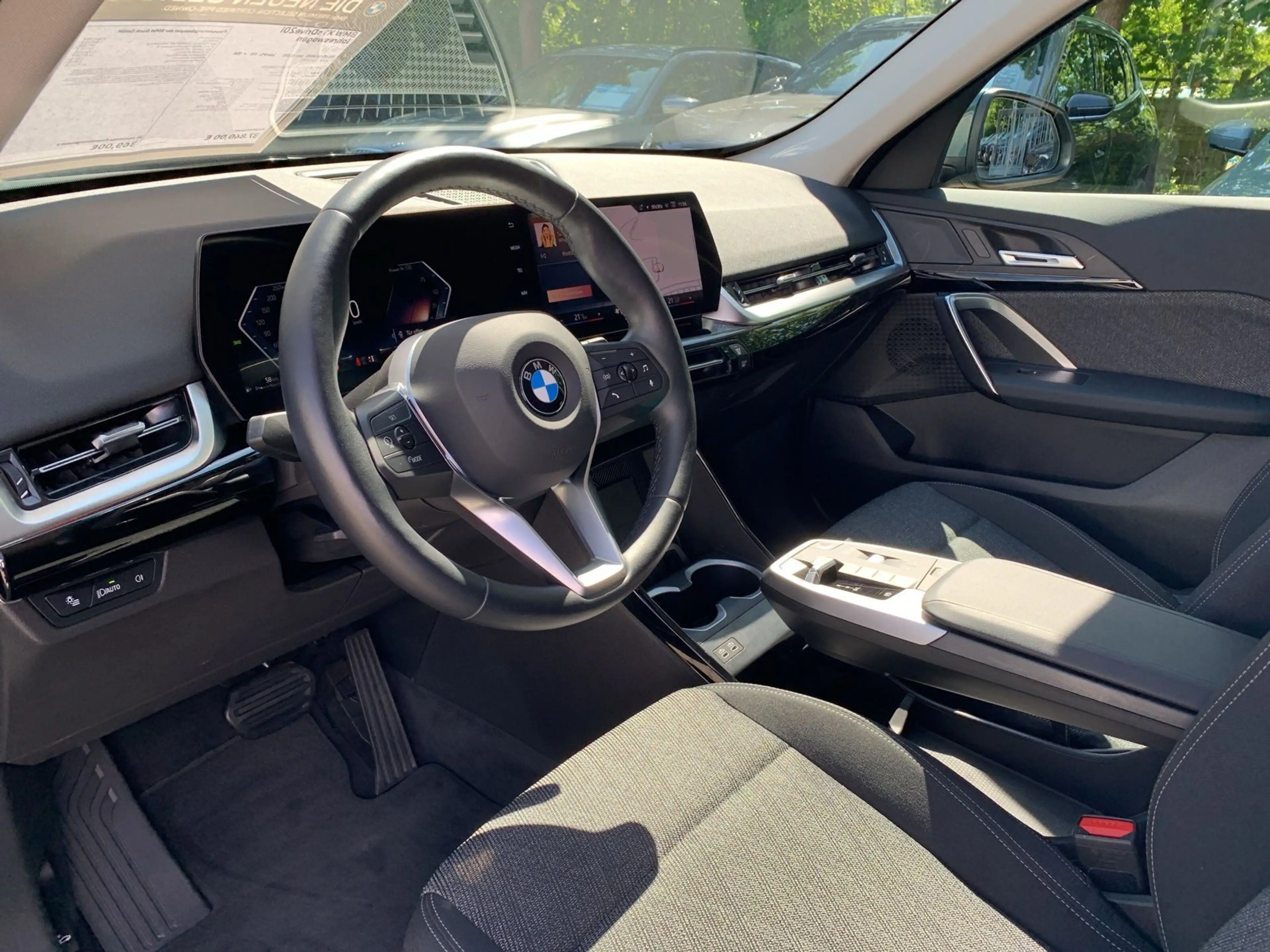BMW X1 sDrive20i Aut/AHK/Dr.As.Pl./ad.LED/Kamera — photo 8