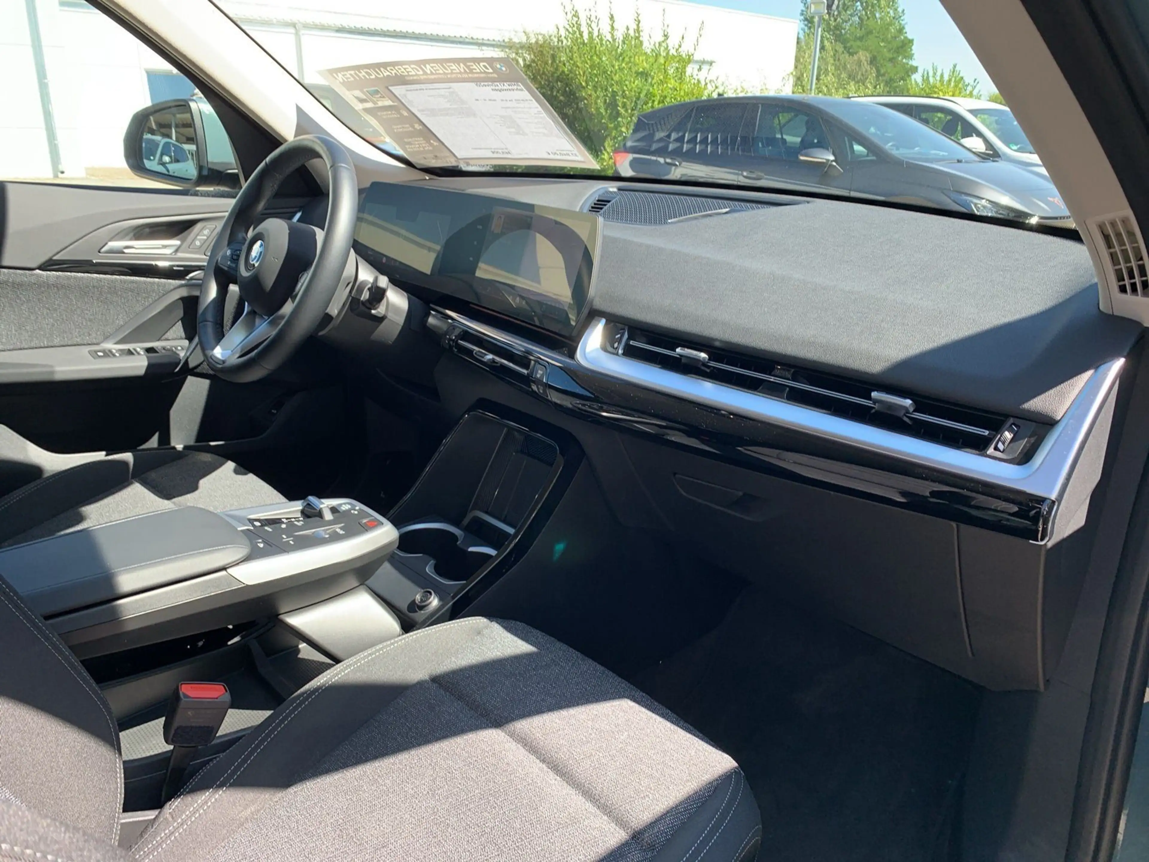 BMW X1 sDrive20i Aut/AHK/Dr.As.Pl./ad.LED/Kamera — photo 11