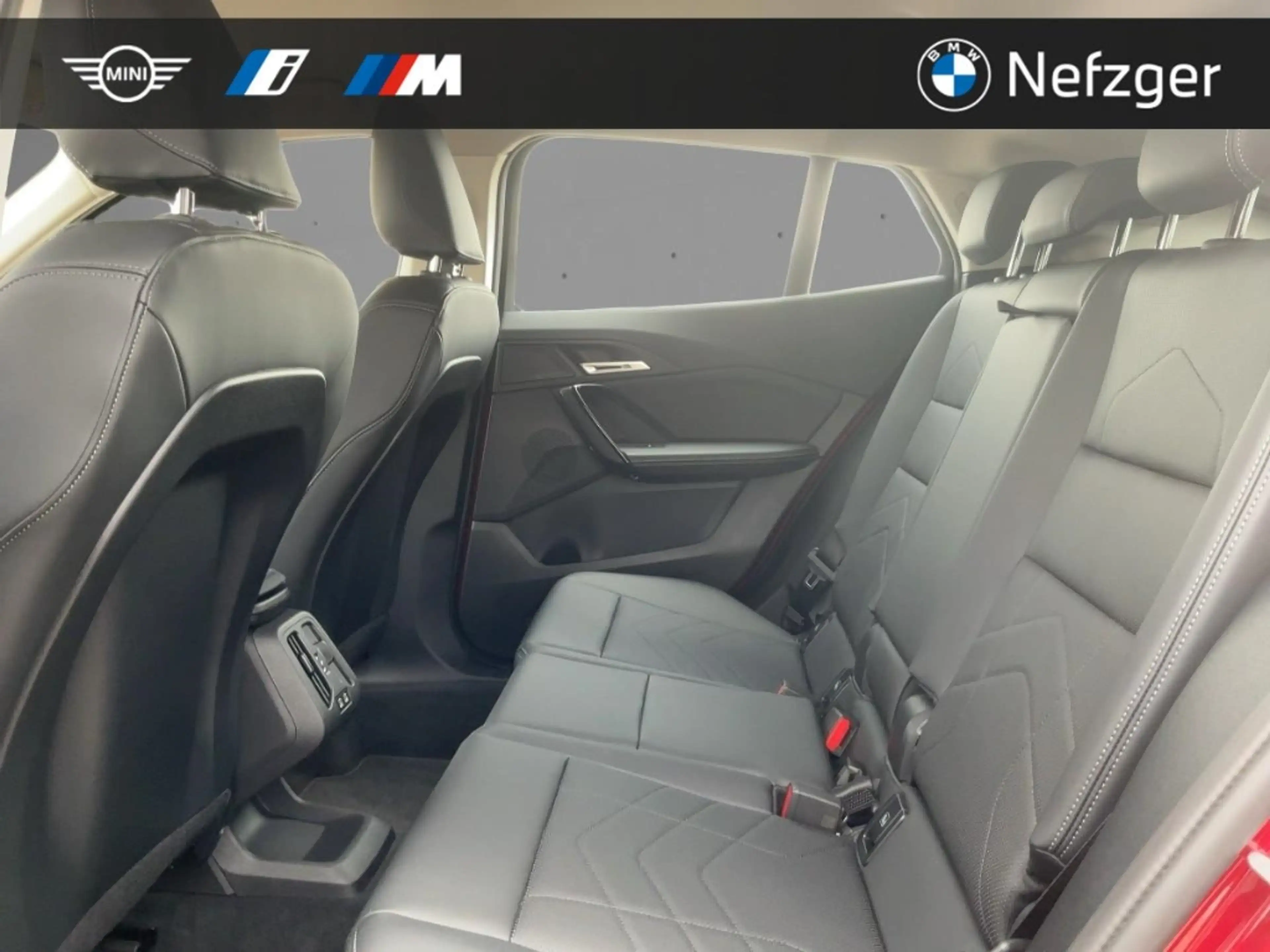 BMW X2 sDrive20i HUD Adap. LED Iconic 360° ACC AHK — photo 8