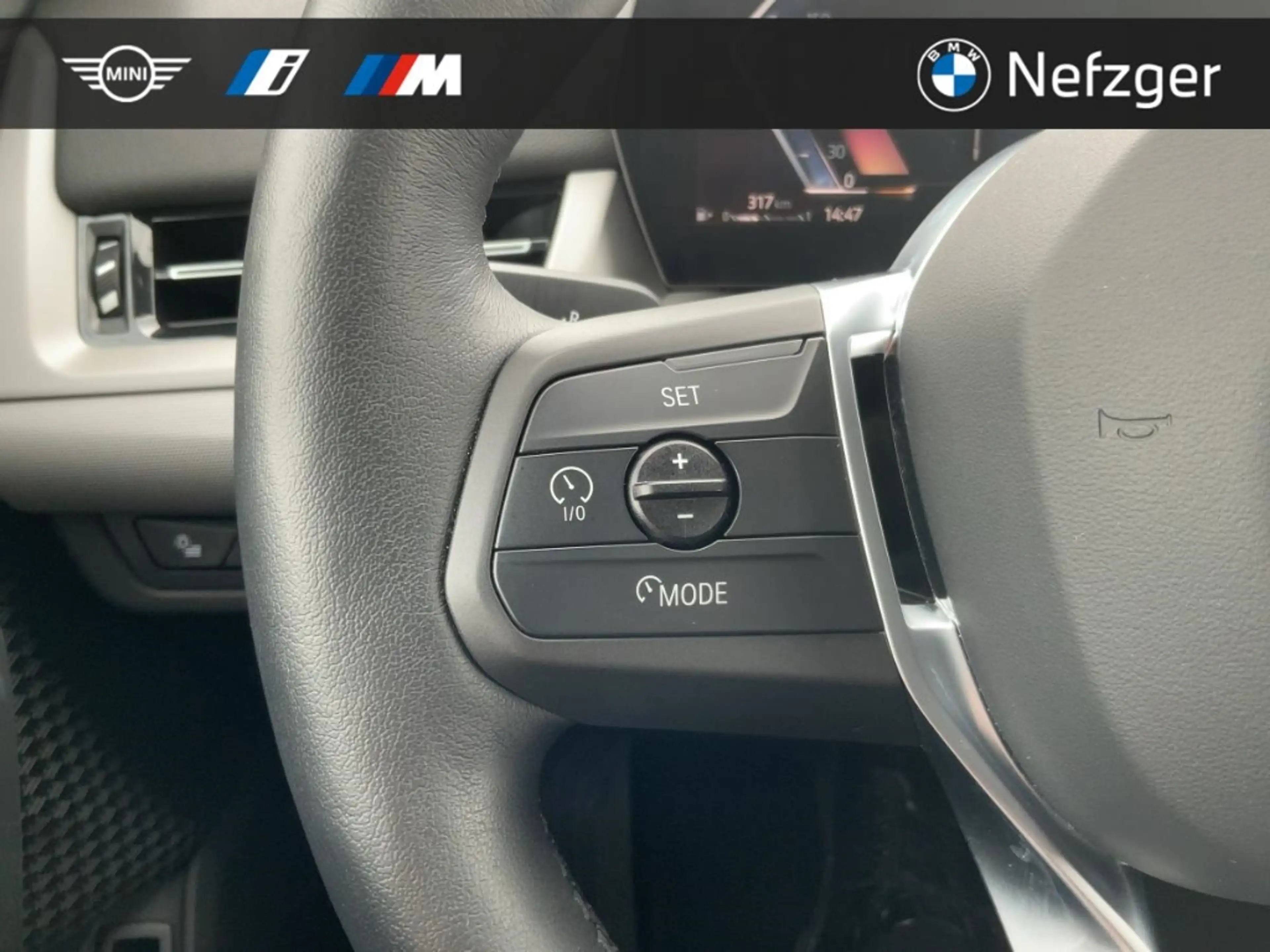 BMW X2 sDrive20i HUD Adap. LED Iconic 360° ACC AHK — photo 17
