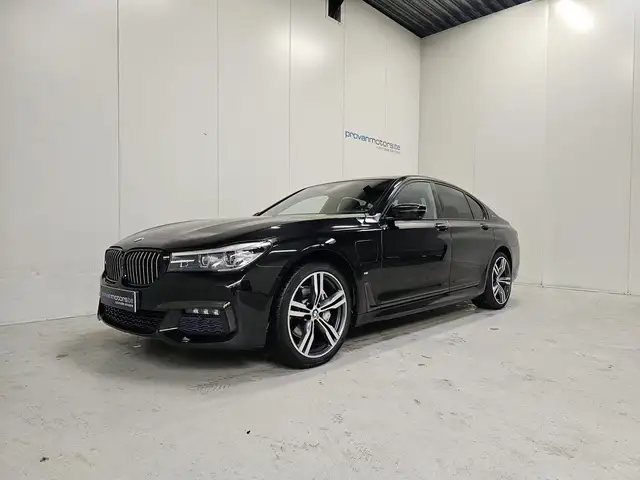 BMW 740 e iPerformance M-Pack - GPS - Topstaat!