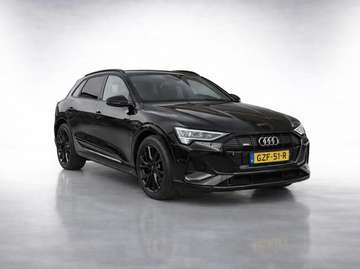Audi e-tron 55 – S Line All Black (3 x S Line) in topconditie INCLUSIEF ONDERHOUDDOUMENTEN EN APK T/M JUNI 2028