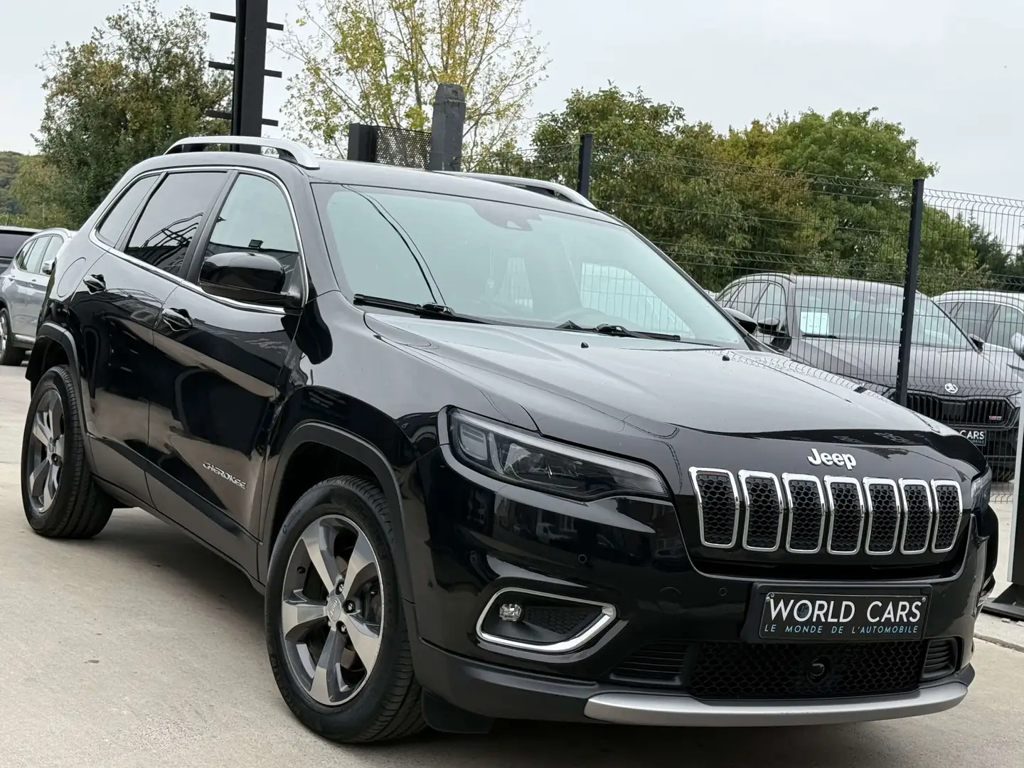 Jeep Cherokee 2.2 MJD 2WD Limited DISTRO - CAMERA - NAVI - FULL Чёрный - 2