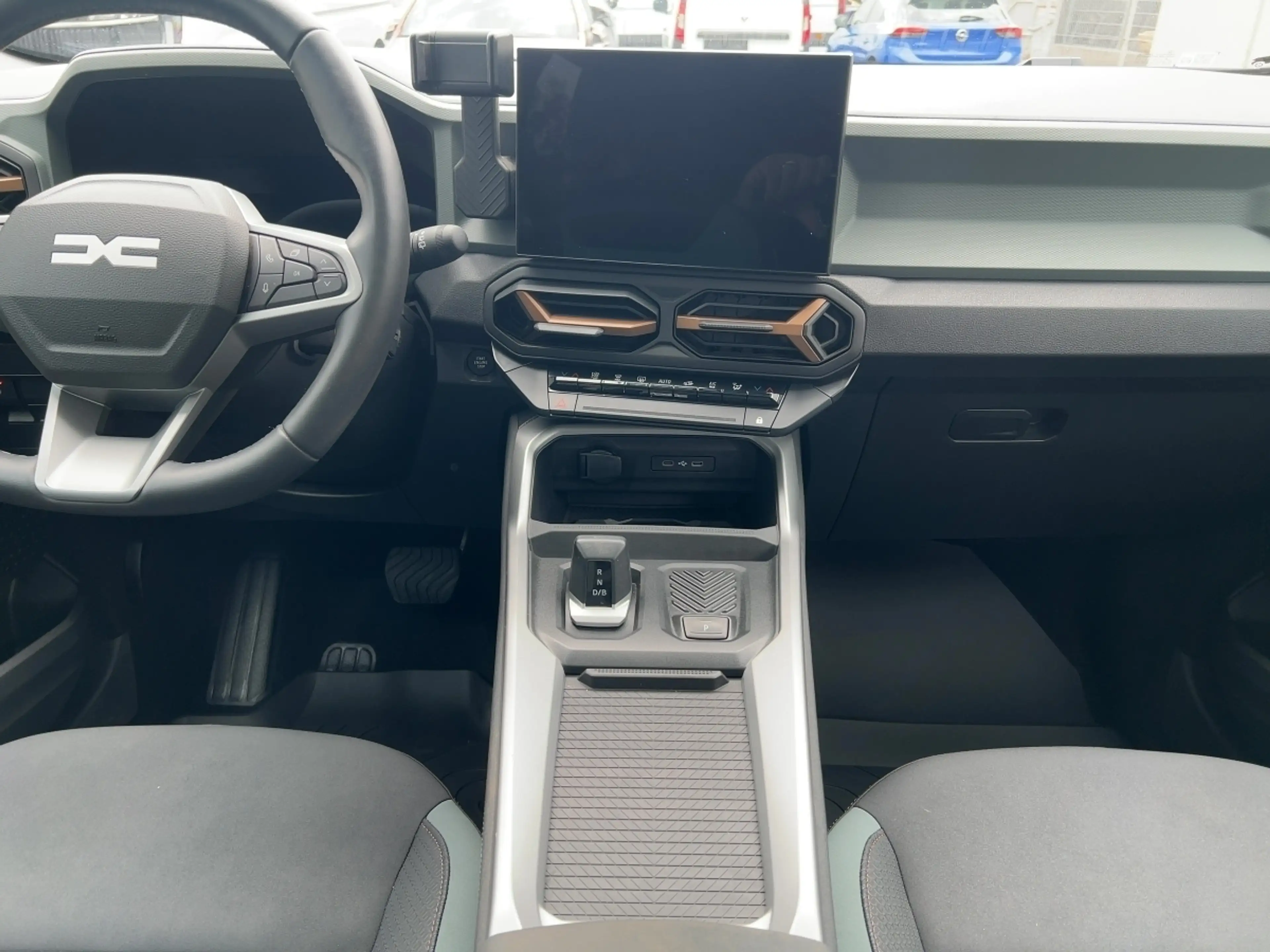 Dacia Bigster EXTREME E-TECH FULL HYBRID 155 AHK ABNEHMBAR — photo 12