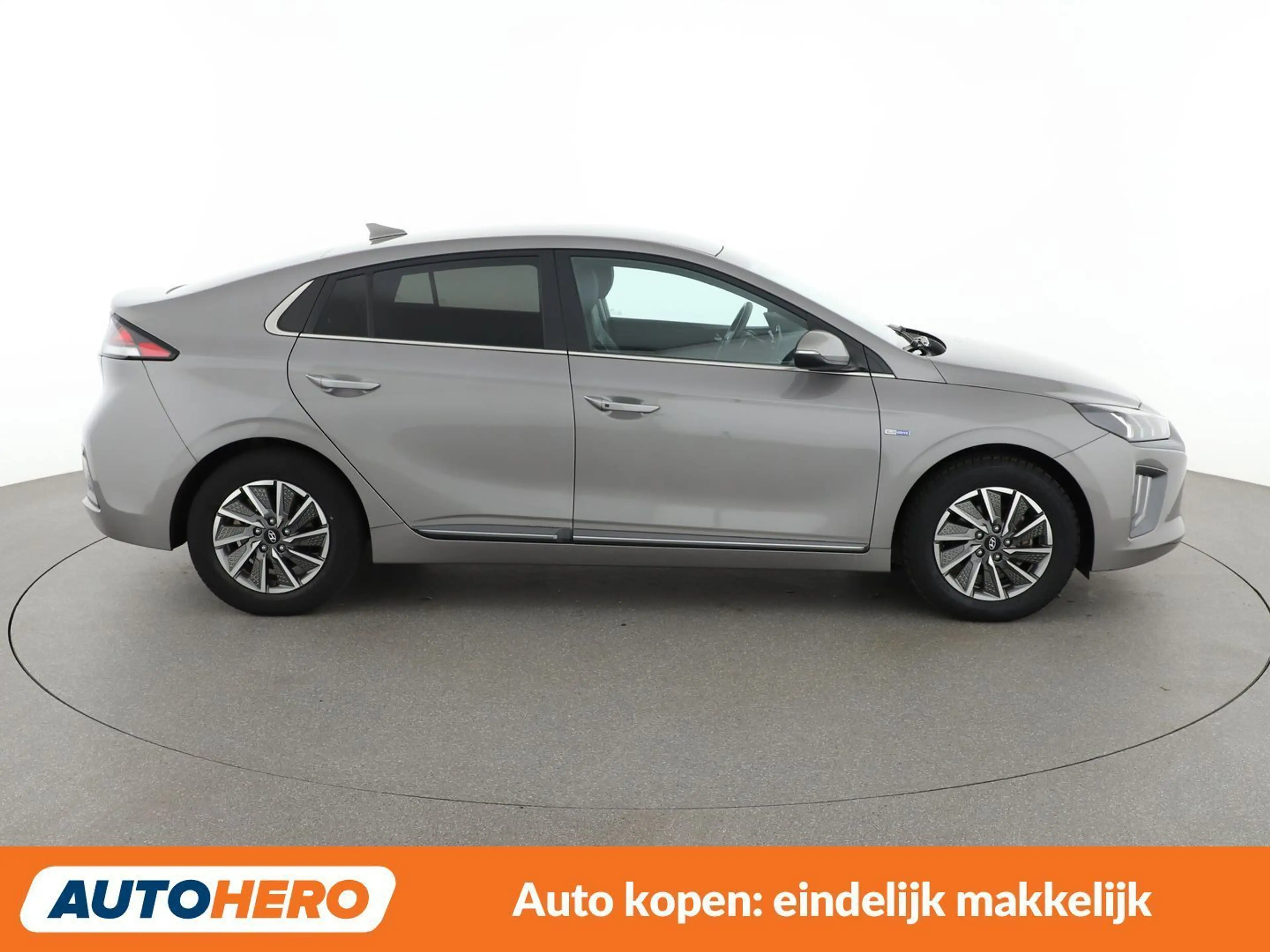 Hyundai IONIQ electric drive 100 kW Trend — photo 8