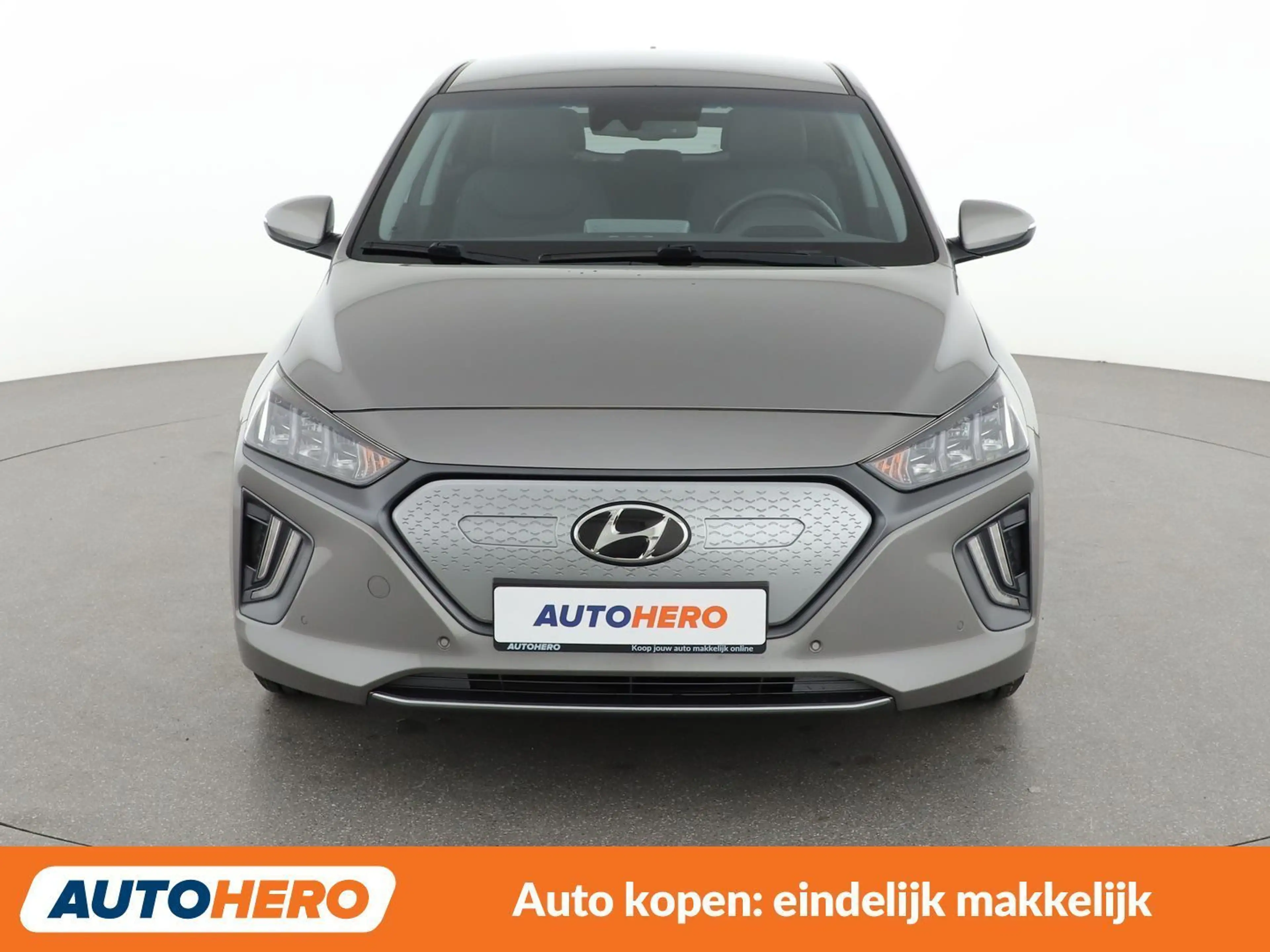 Hyundai IONIQ electric drive 100 kW Trend — photo 10
