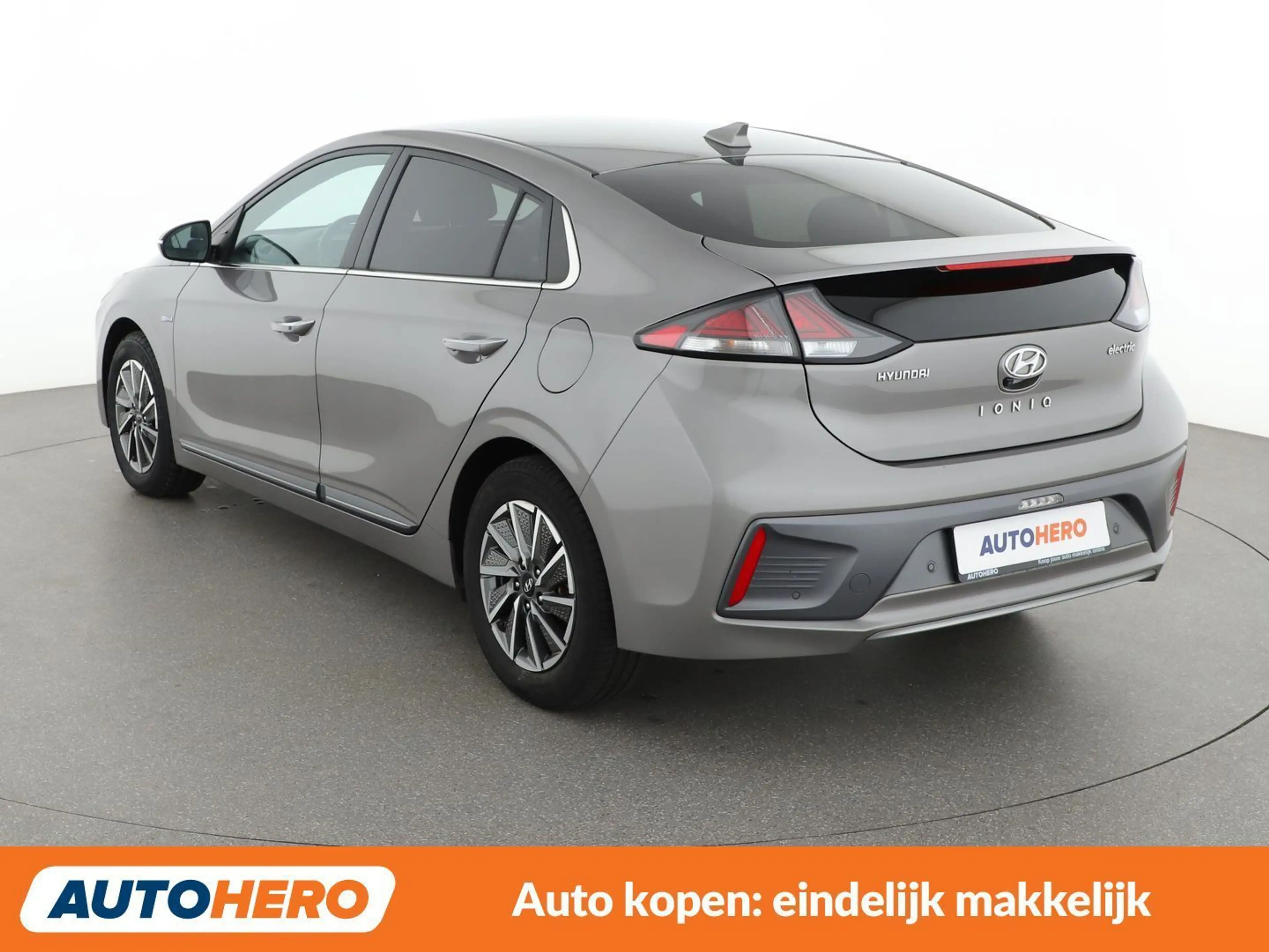 Hyundai IONIQ electric drive 100 kW Trend — photo 4