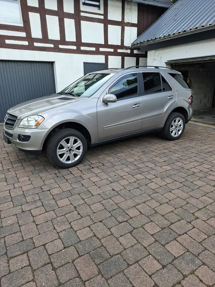 Mercedes-Benz ML 350
