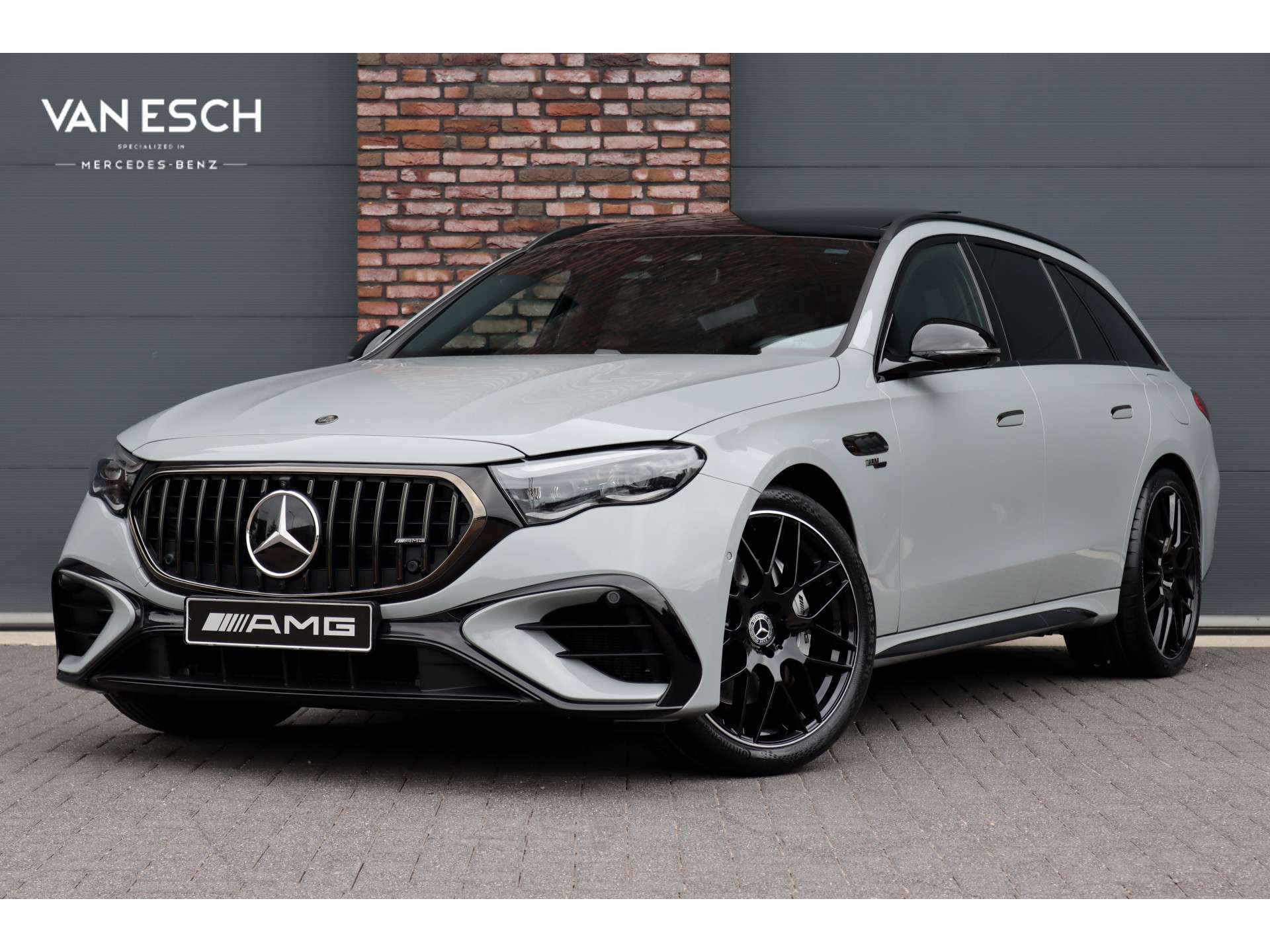 2025 Mercedes Benz E 53 AMG