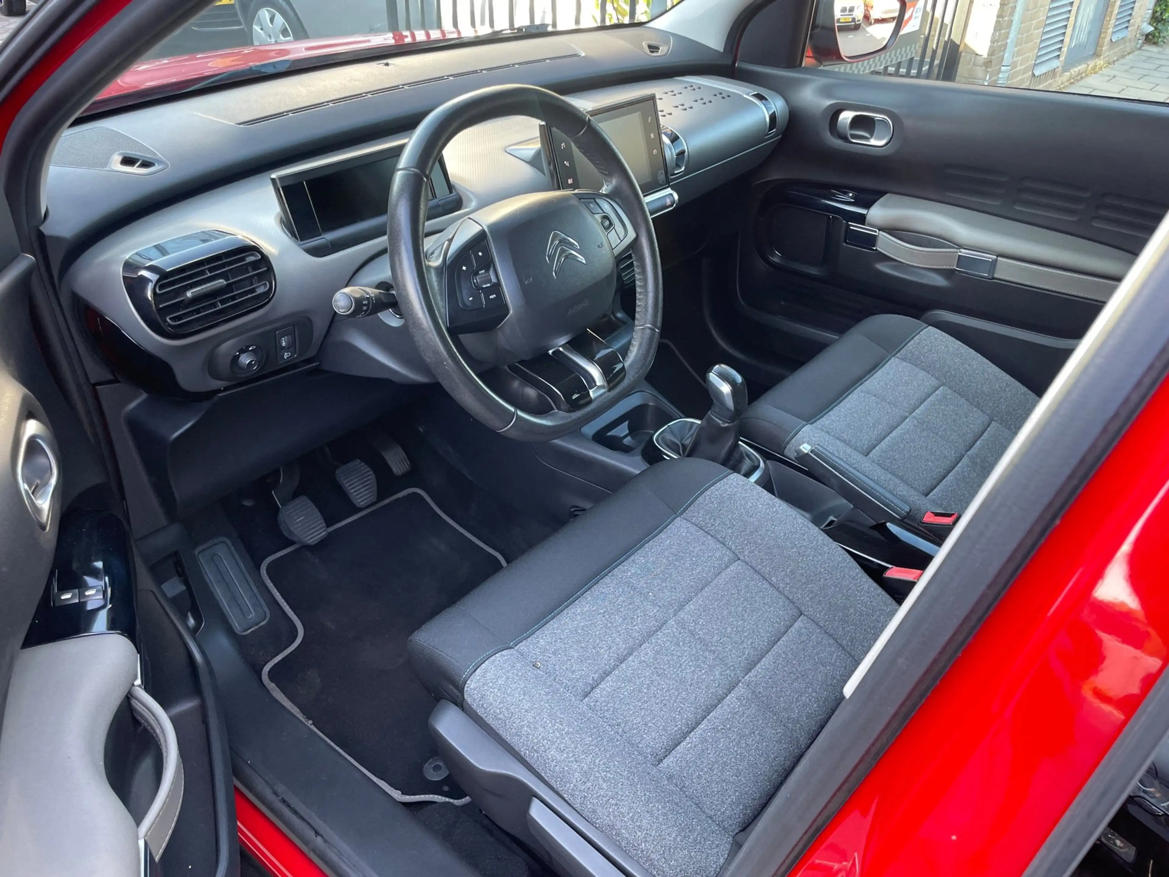 Citroen C4 Cactus 1.2 PureTech Feel Airco Navi PDC NAP APK — photo 7