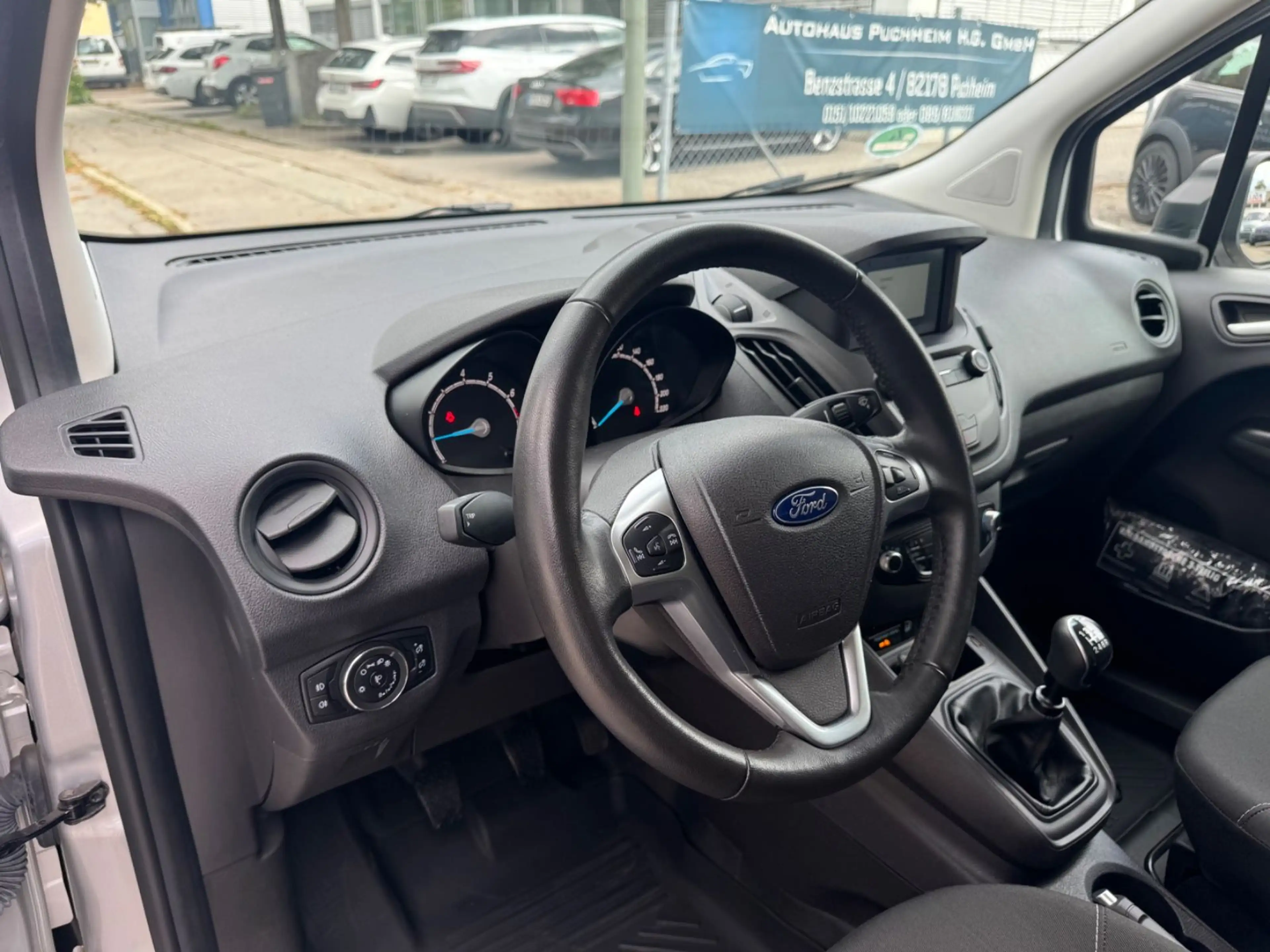 Ford Transit Courier 1.0 EcoB/Klima/Navi/Temp/SZH/PDC — photo 13