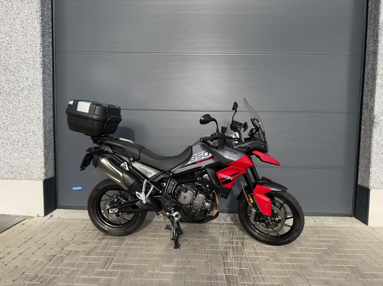 Triumph Tiger 800