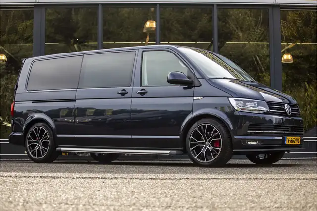 Volkswagen T6 Transporter 2.0 TDI L2H1 DC Highline EX.BTW