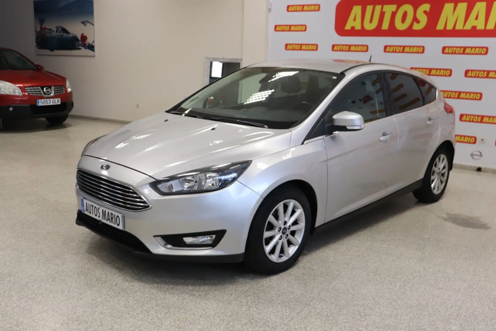 Ford Focus 1.5 Ecoboost Auto-S&S Titanium 150 Gris - 2