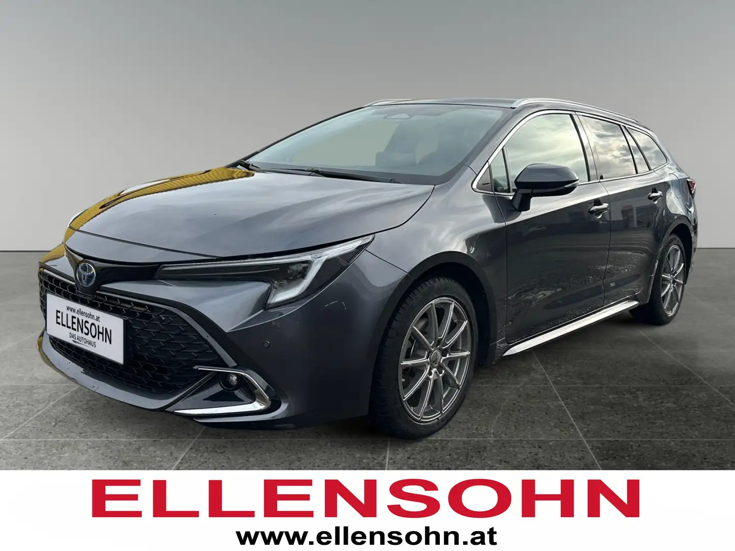 Toyota Corolla 1,8l Hybrid TS Active Drive     8-fach bereift! Schwarz - 1