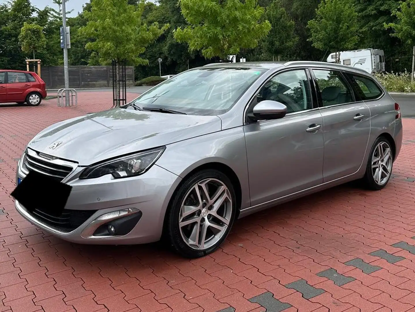 Peugeot 308 308 SW BlueHDi 150 EAT6 Stop Silber - 2
