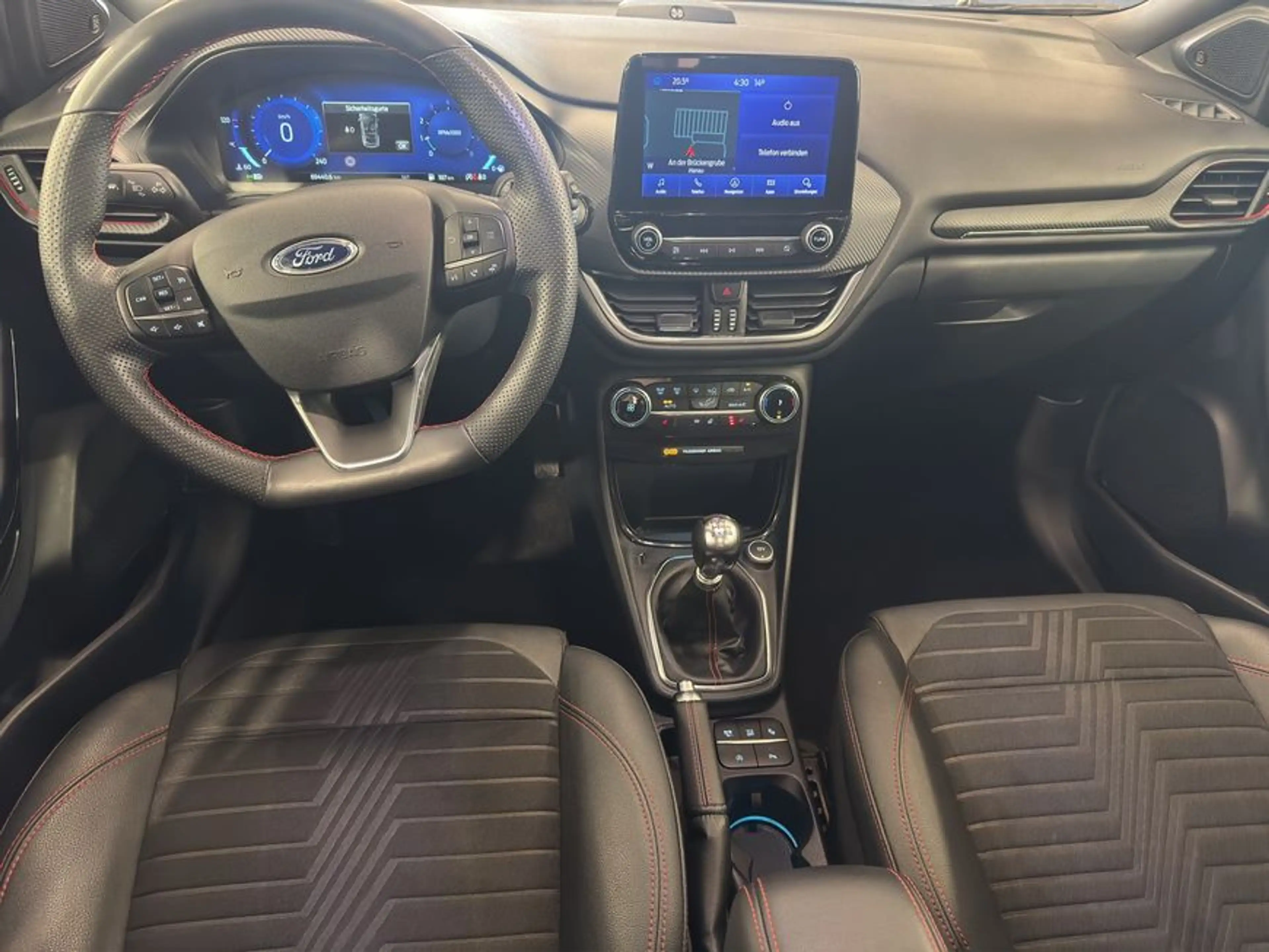 Ford Puma 1.0 EcoBoost Hybrid ST-LINE X 114 kW, 5-türig — photo 11
