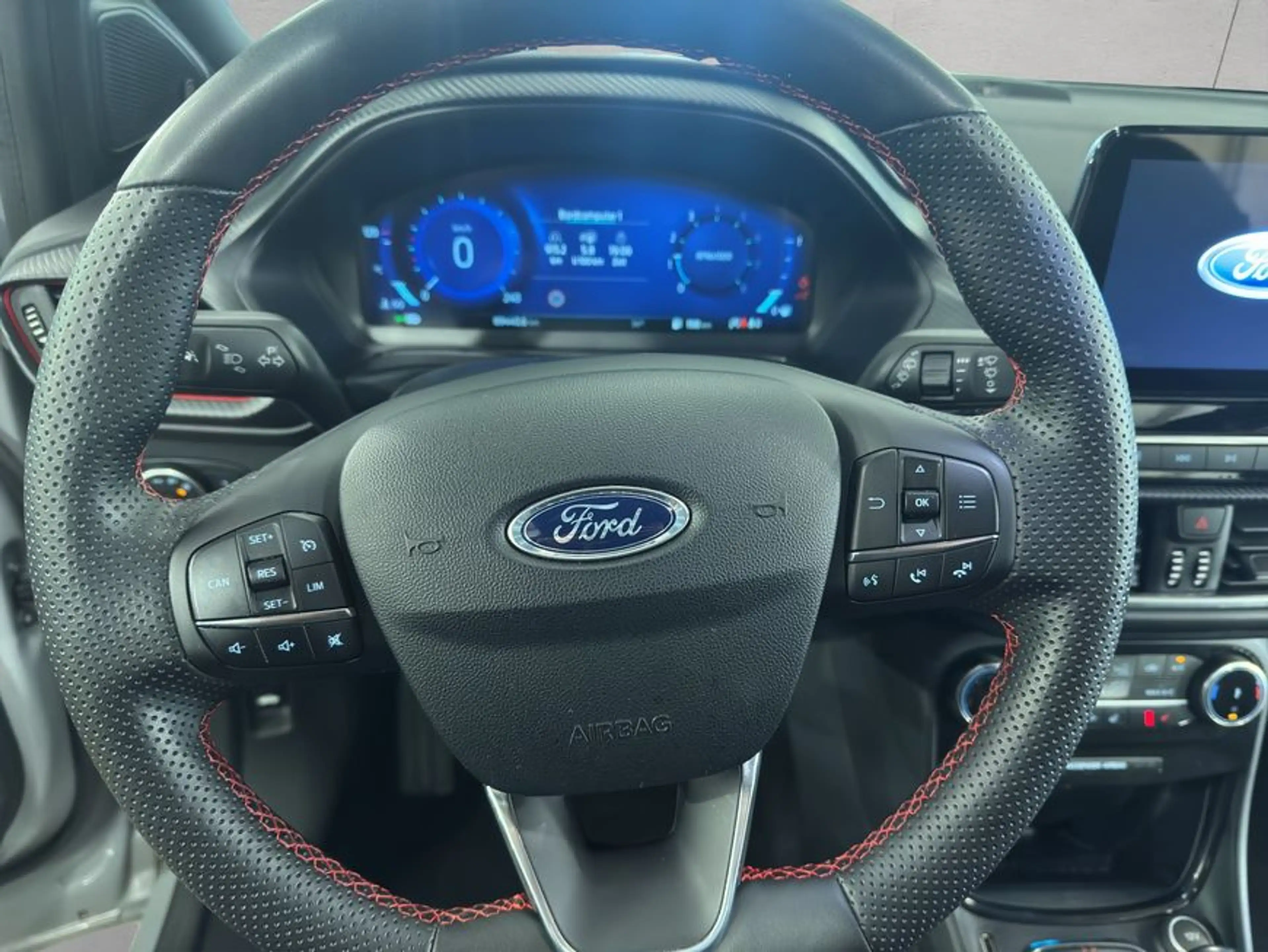 Ford Puma 1.0 EcoBoost Hybrid ST-LINE X 114 kW, 5-türig — photo 9
