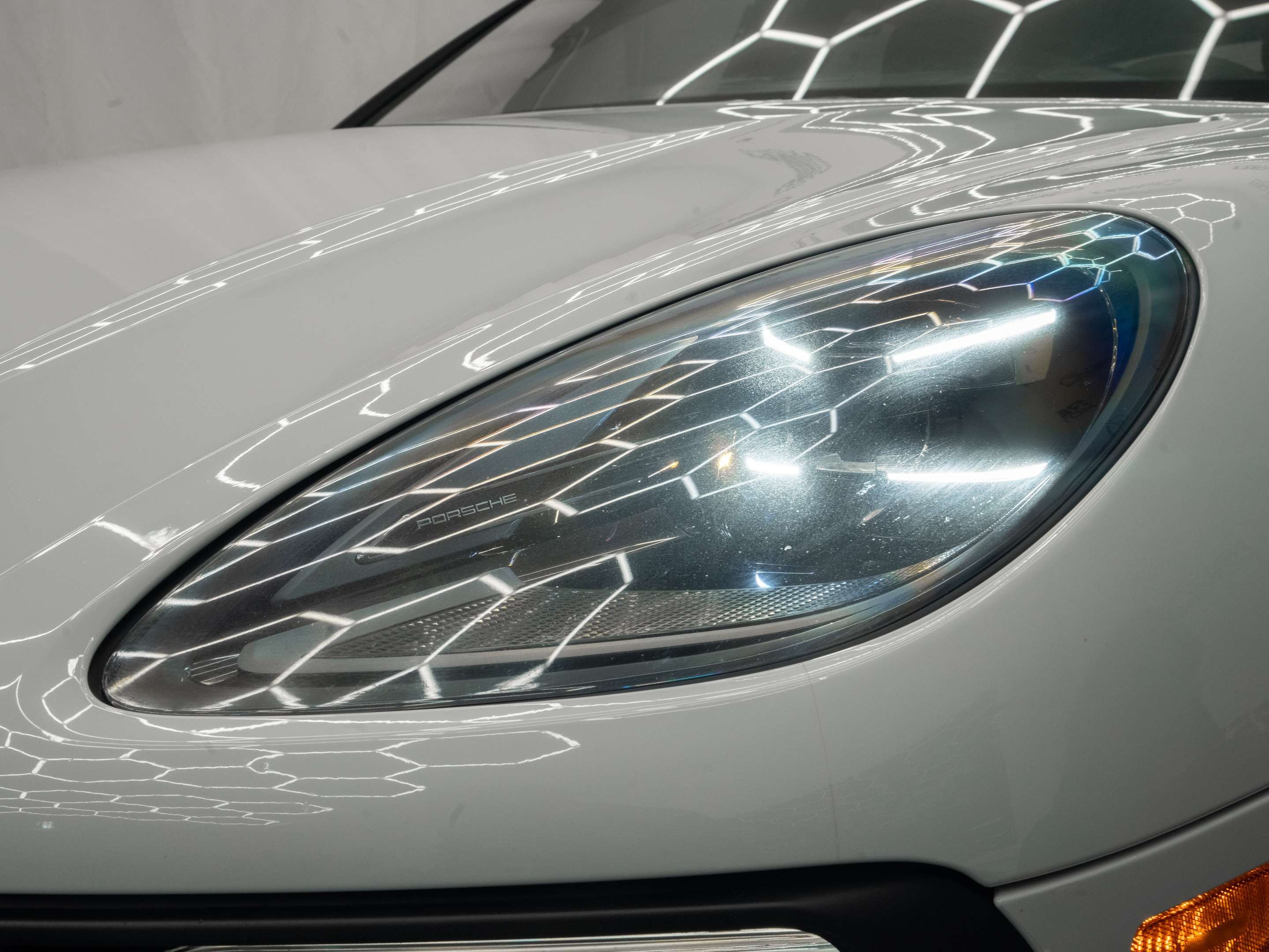 2024 Porsche Macan GTS | Certified | Prem Pkg Plus | Red Interior thumb 8