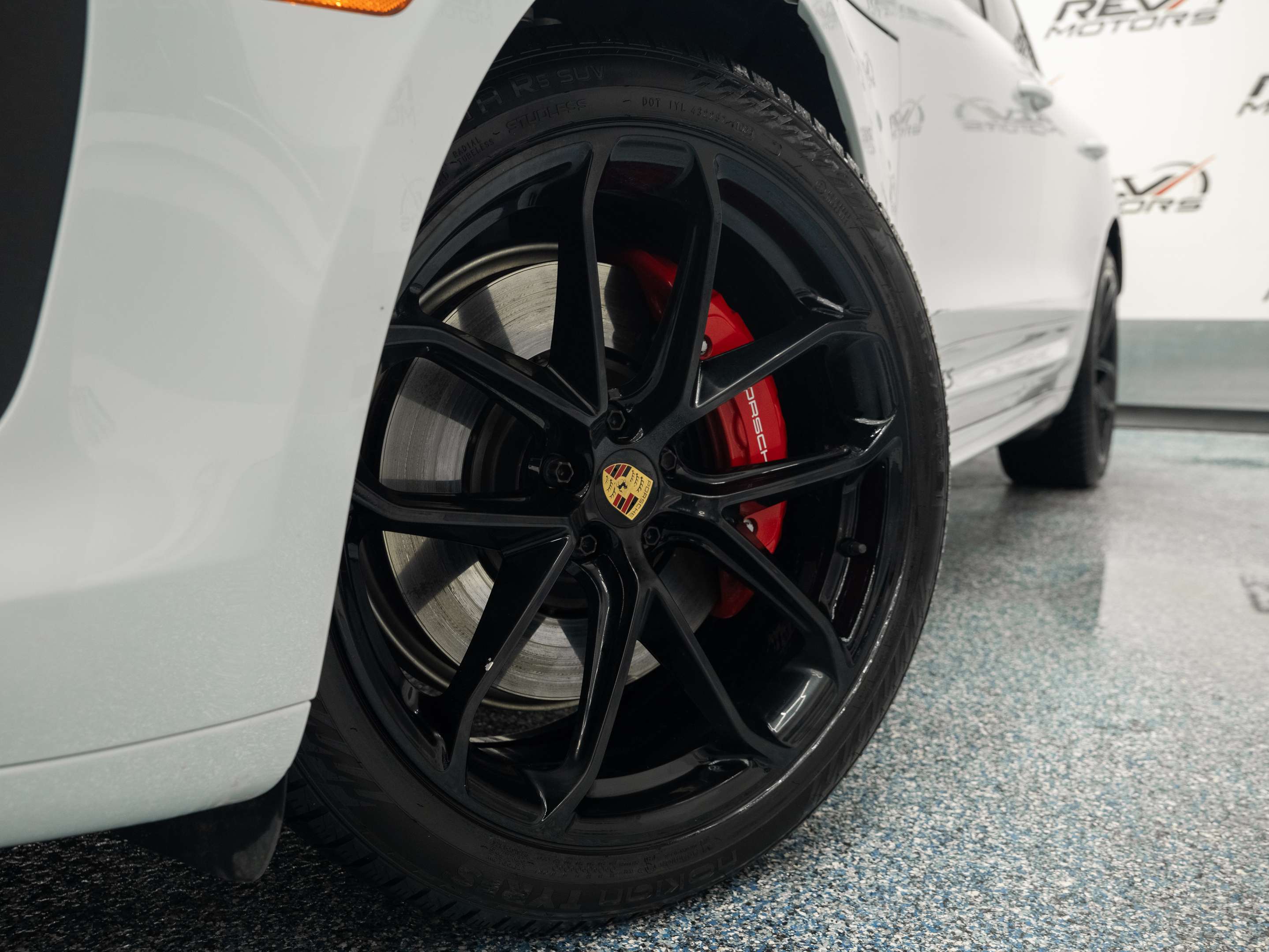 2024 Porsche Macan GTS | Certified | Prem Pkg Plus | Red Interior thumb 7