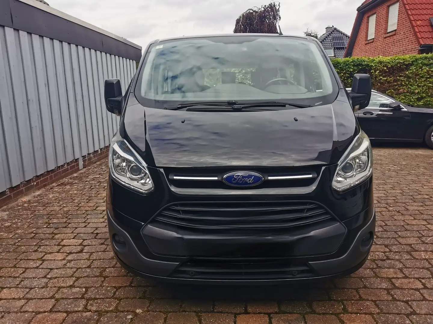 Ford Tourneo Custom Tourneo Custom 300 TDCi 300 L1H1 VA Trend Negru - 1