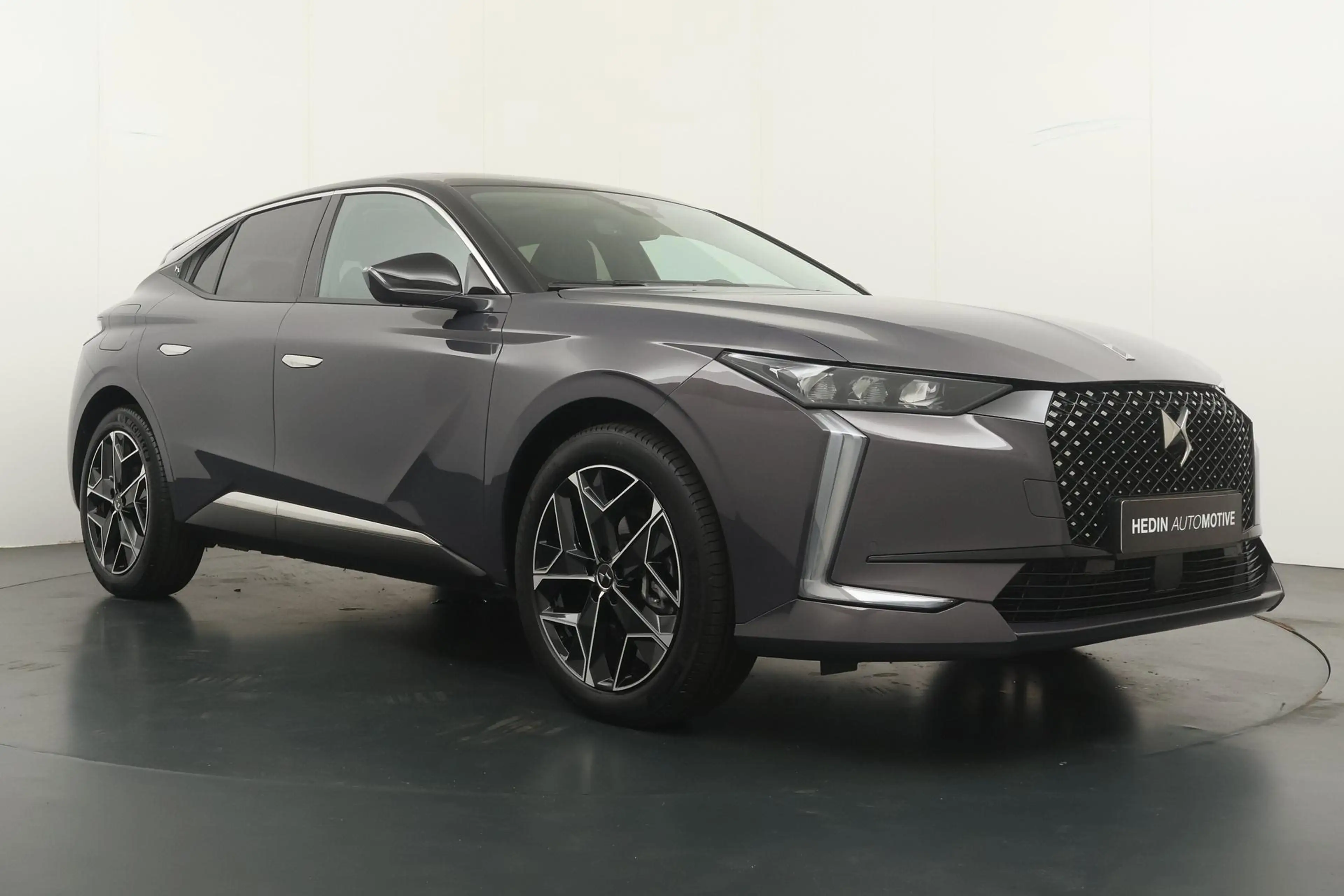 DS Automobiles DS 4 1.2 136pk Hybrid Pallas | Schuif/ Kanteldak | 19" — photo 12