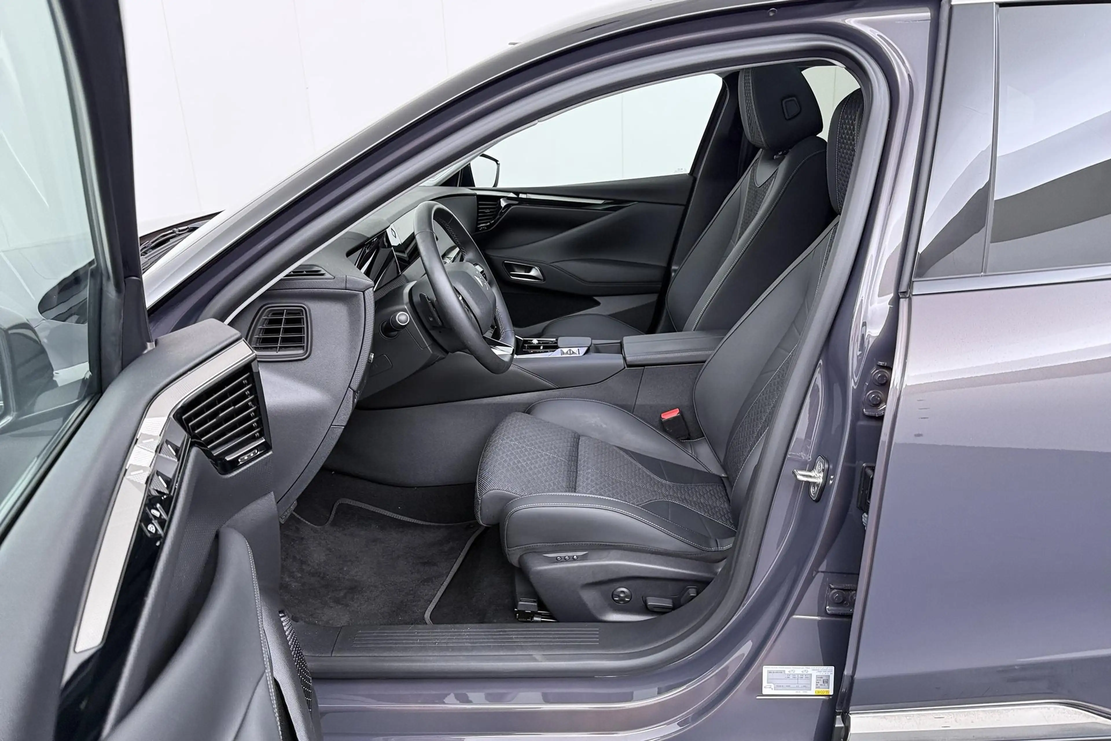 DS Automobiles DS 4 1.2 136pk Hybrid Pallas | Schuif/ Kanteldak | 19" — photo 14