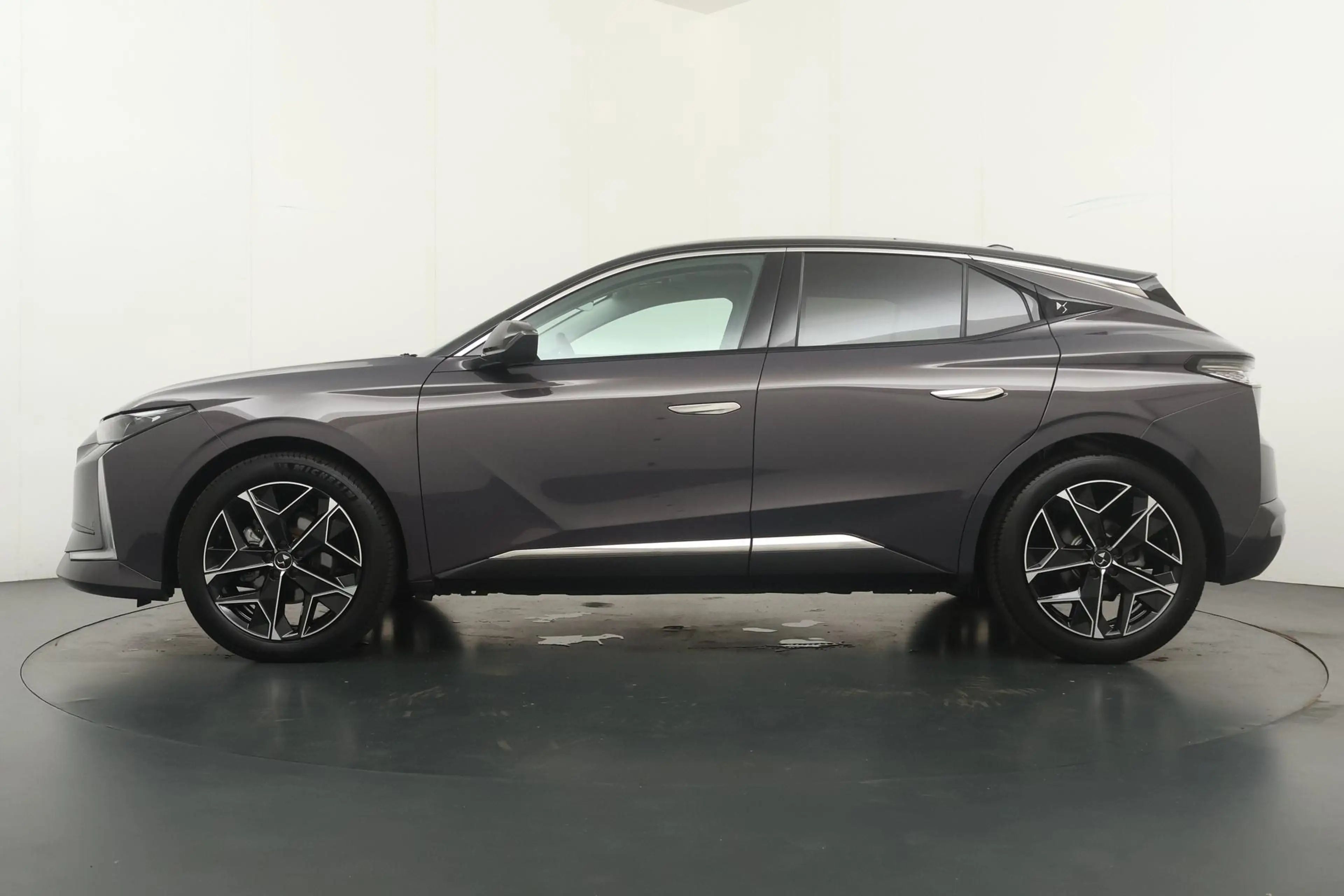 DS Automobiles DS 4 1.2 136pk Hybrid Pallas | Schuif/ Kanteldak | 19" — photo 3