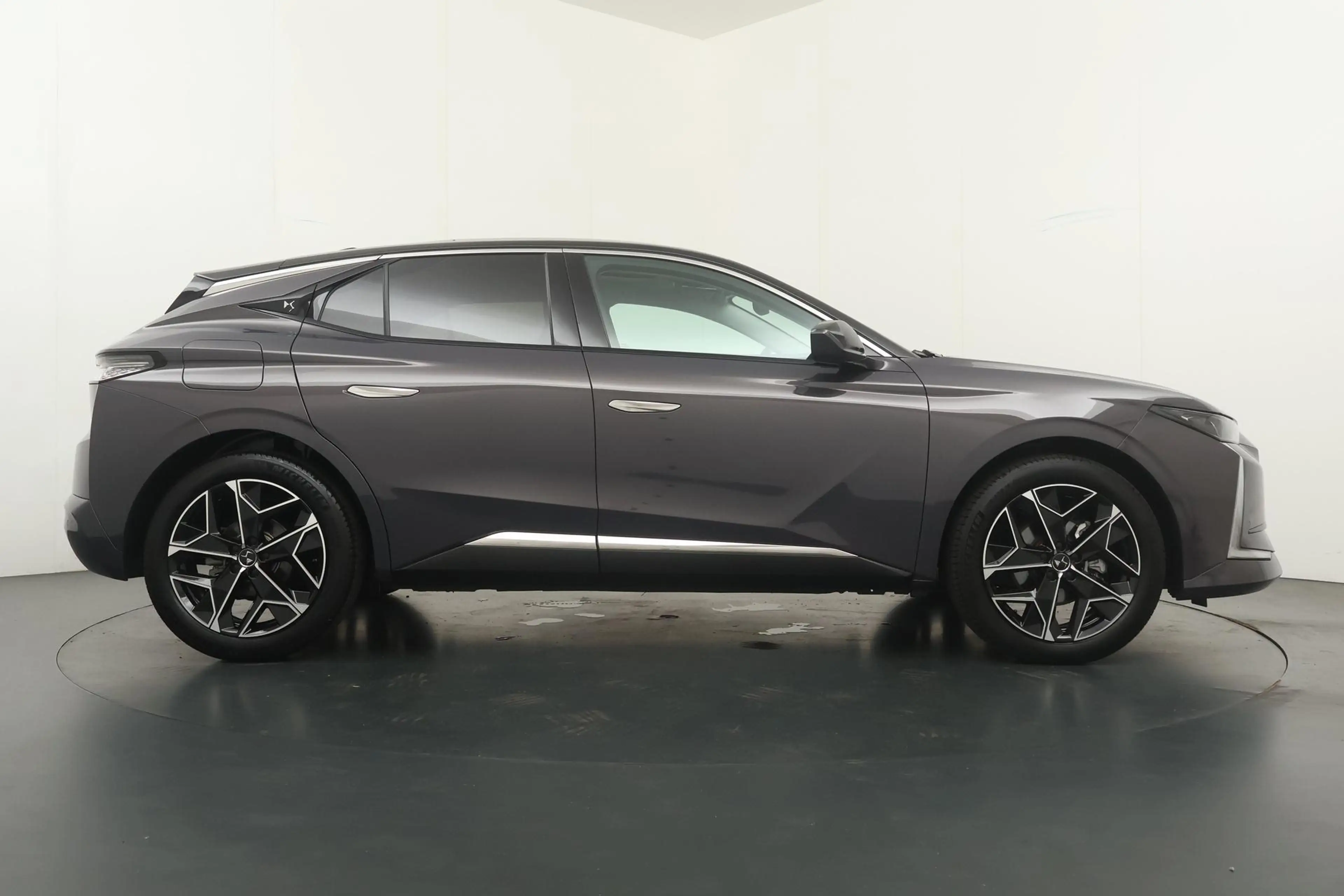 DS Automobiles DS 4 1.2 136pk Hybrid Pallas | Schuif/ Kanteldak | 19" — photo 11