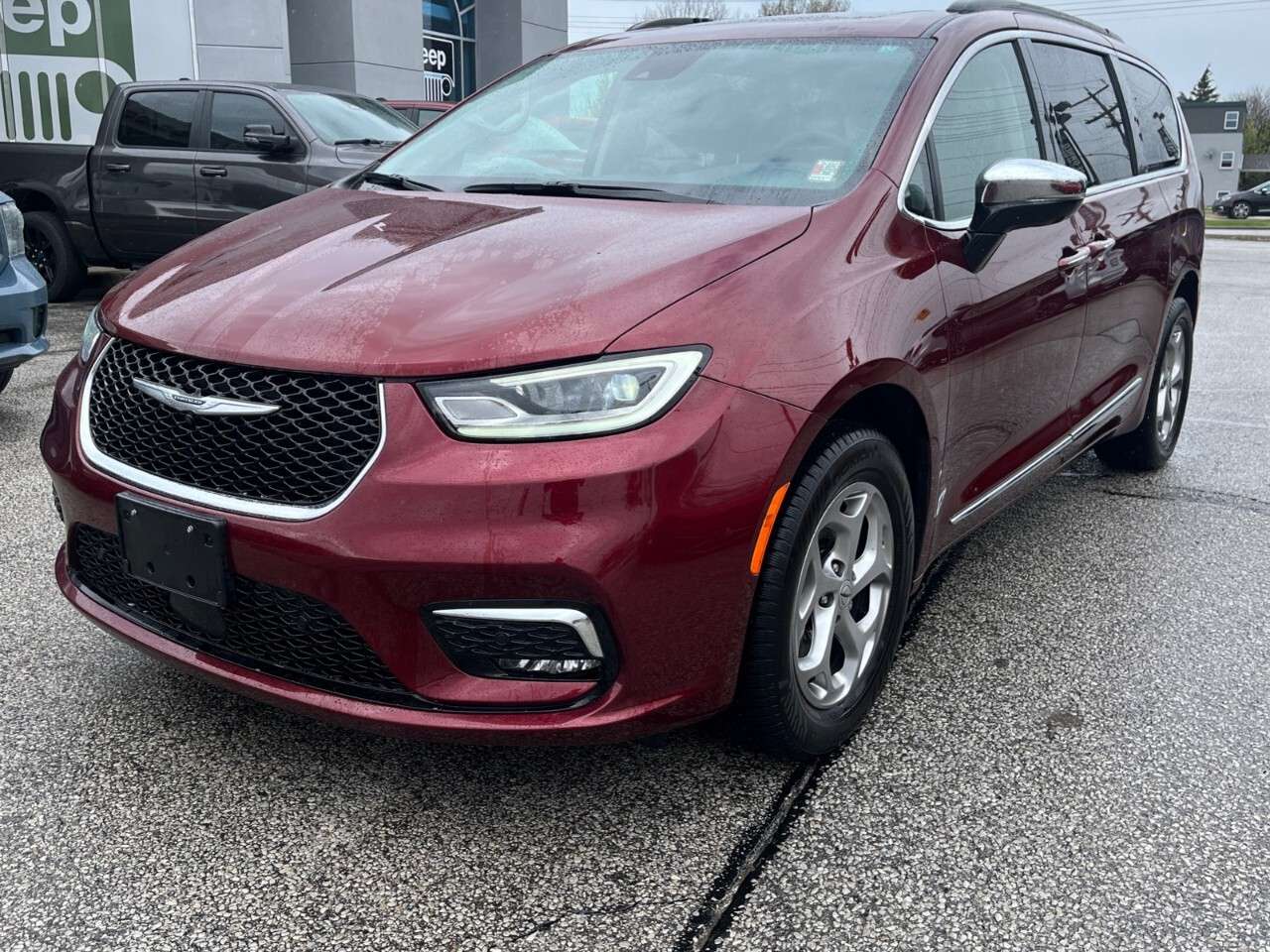 2023 Chrysler Pacifica Limited AWD