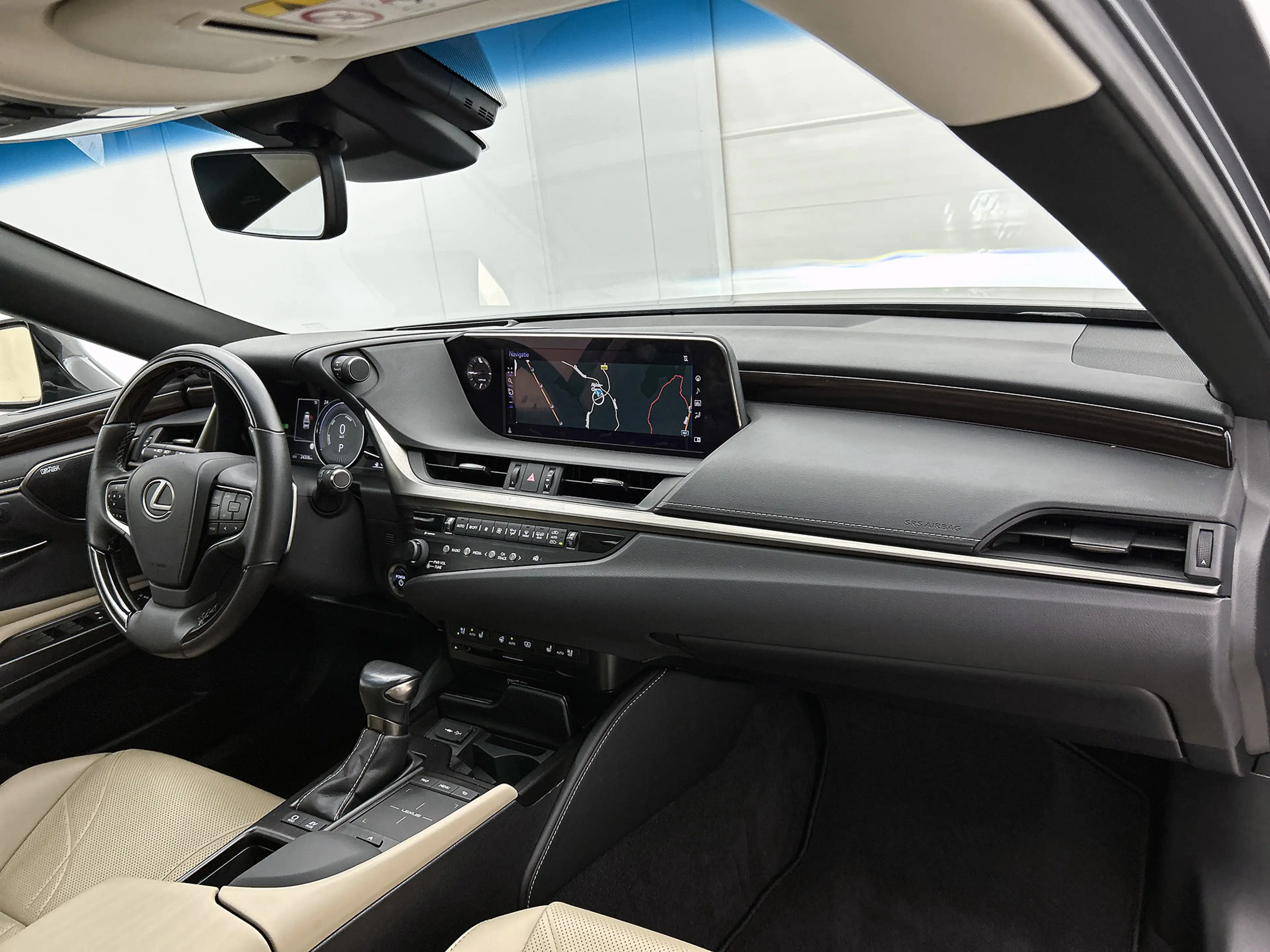 Lexus ES 300 300h President Line | Mark Levinson | Schuifdak | — photo 7