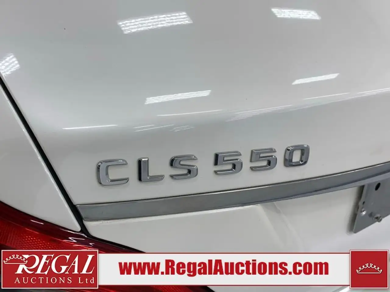 Mercedes-Benz CLS снимка Mercedes-Benz CLS