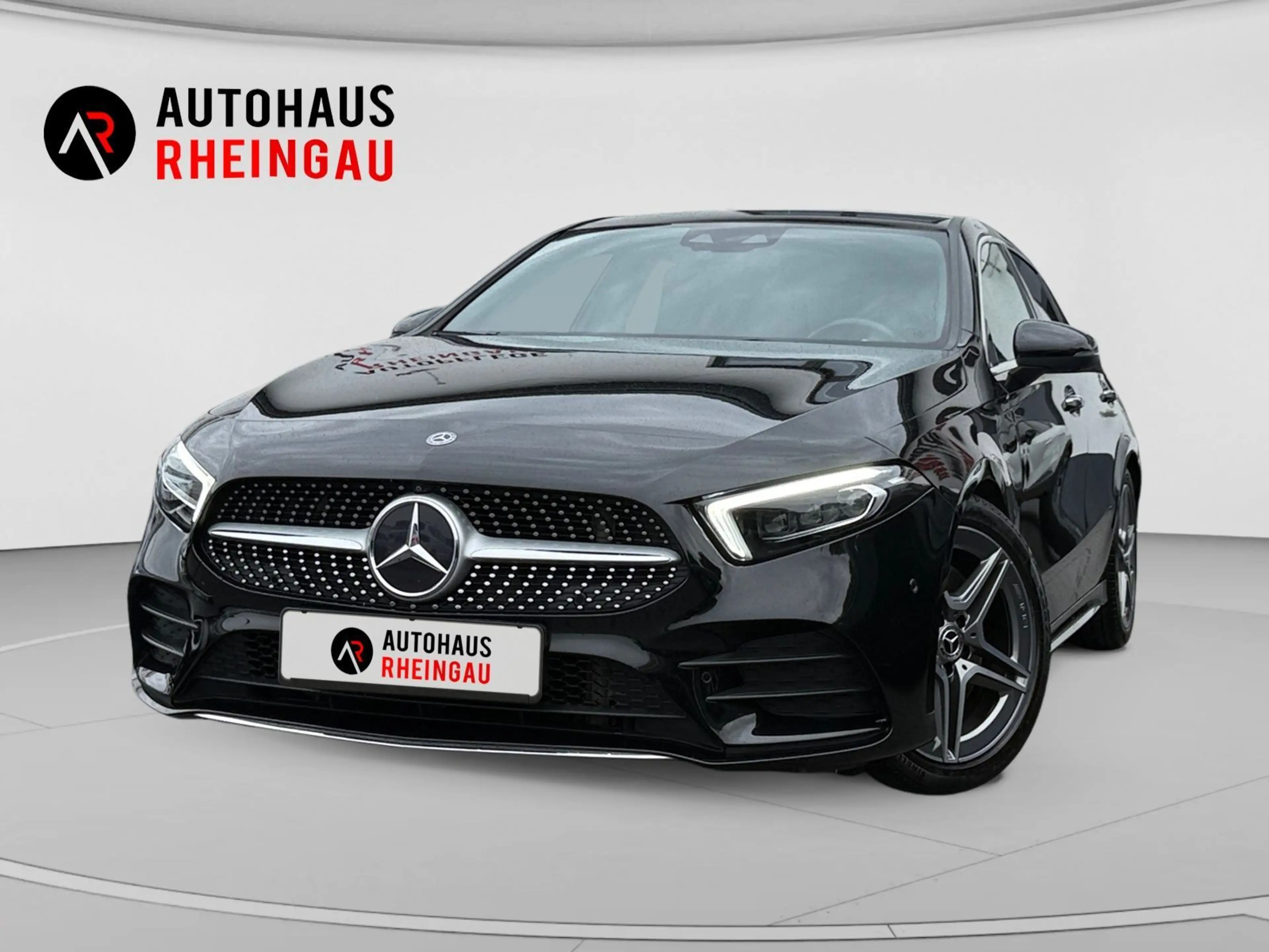 Mercedes-Benz A 250 AMG Line 360VIEW AMB KEYLESS