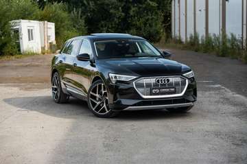 E-TRON 50*QUATTRO*LED*PANO*22 INCH*CARPLAY*