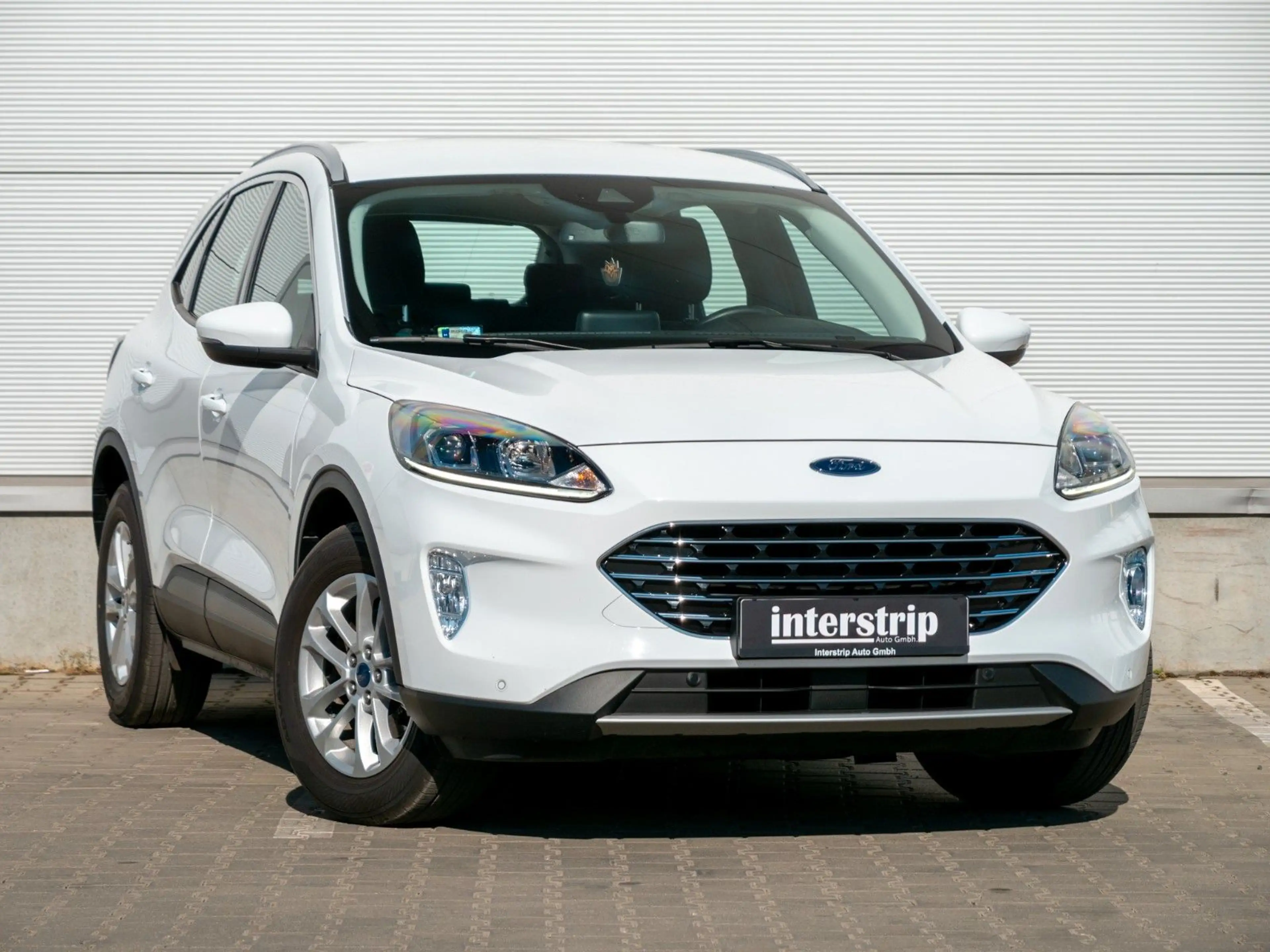 Ford Kuga Titanium TEMPOMAT.LHZ.SHZ.HINTENKAM.3 STÜCK — photo 3