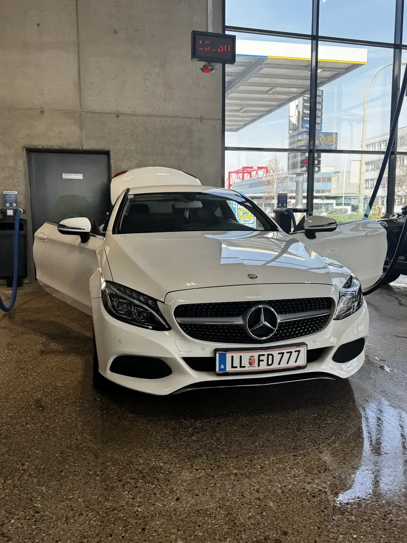 Mercedes-Benz C 200 Coupe Aut. - 1