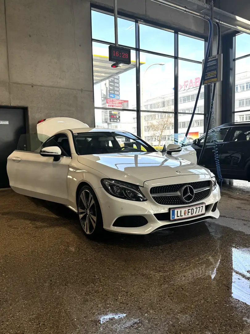 Mercedes-Benz C 200 Coupe Aut. - 2