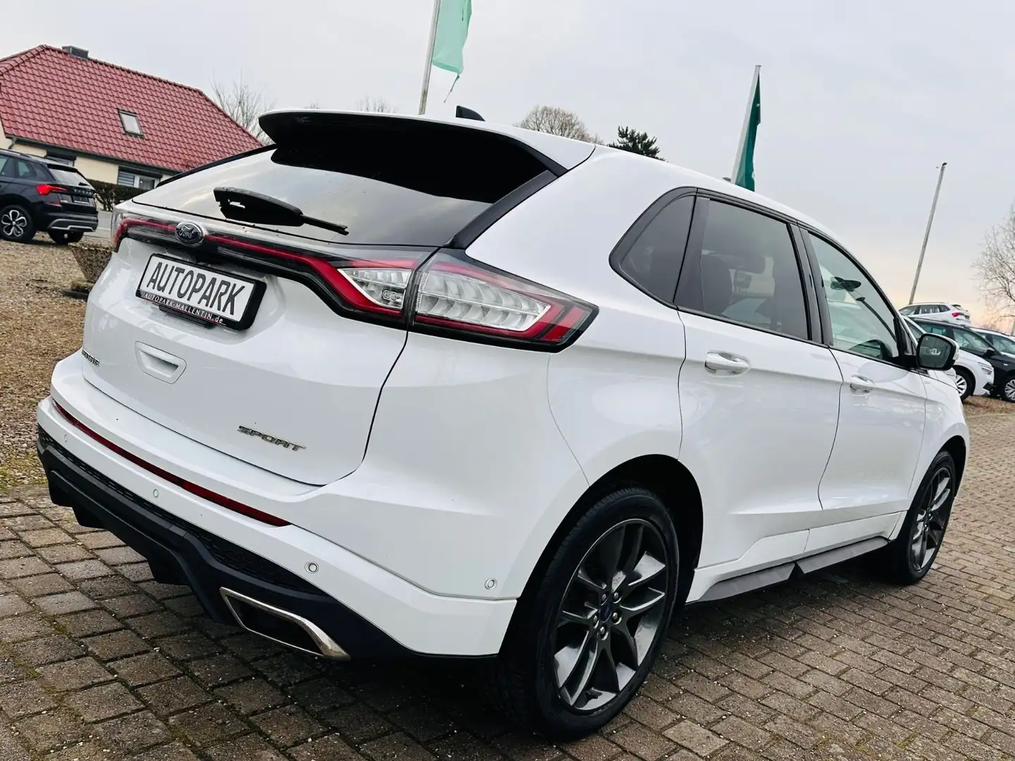 Ford Edge Sport 4x4 *LEDER*AHK*NAVI*STANDHEIZUNG* Blanco - 2