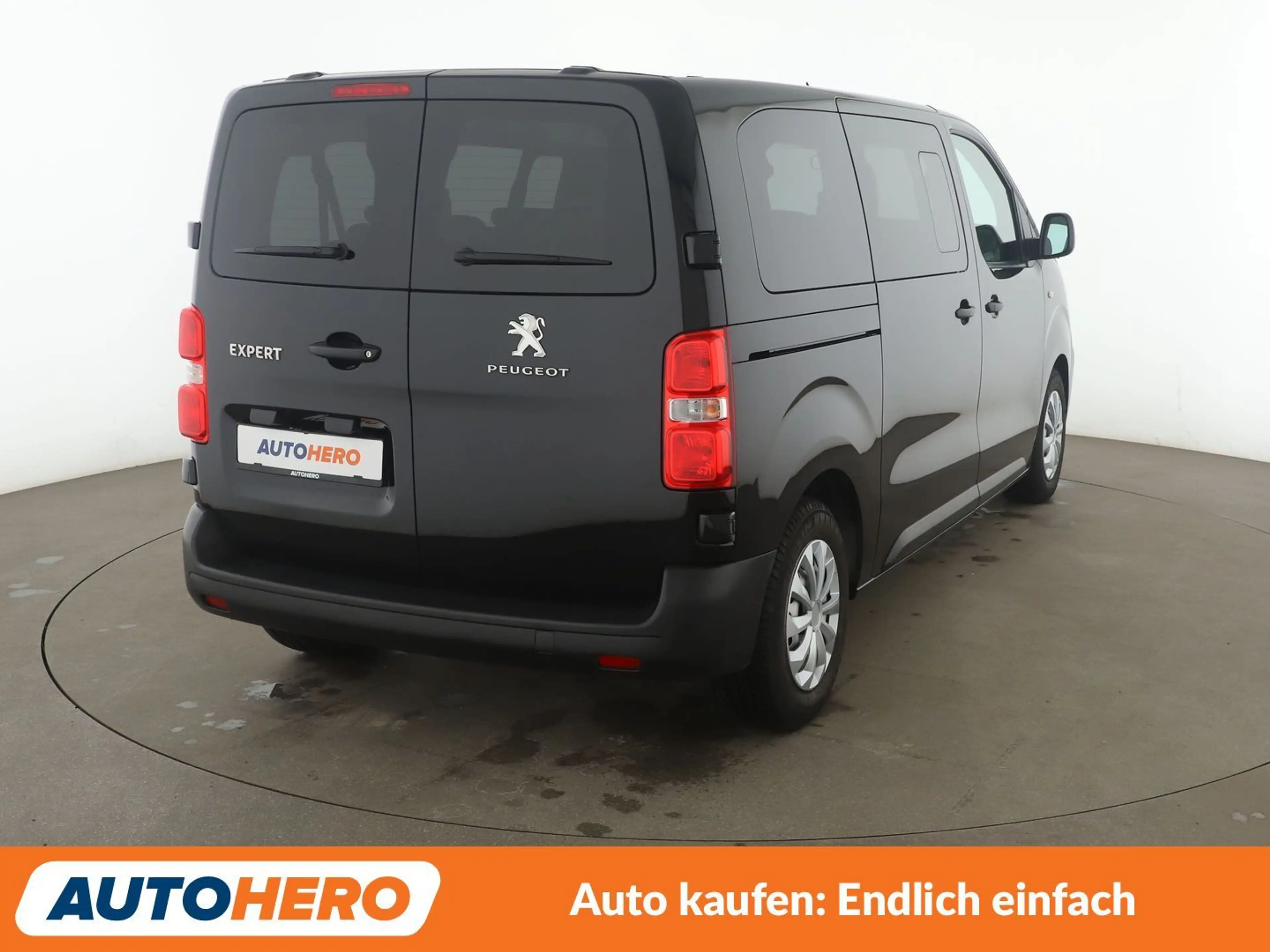 Peugeot Traveller 1.5 Blue-HDi L2 — photo 6