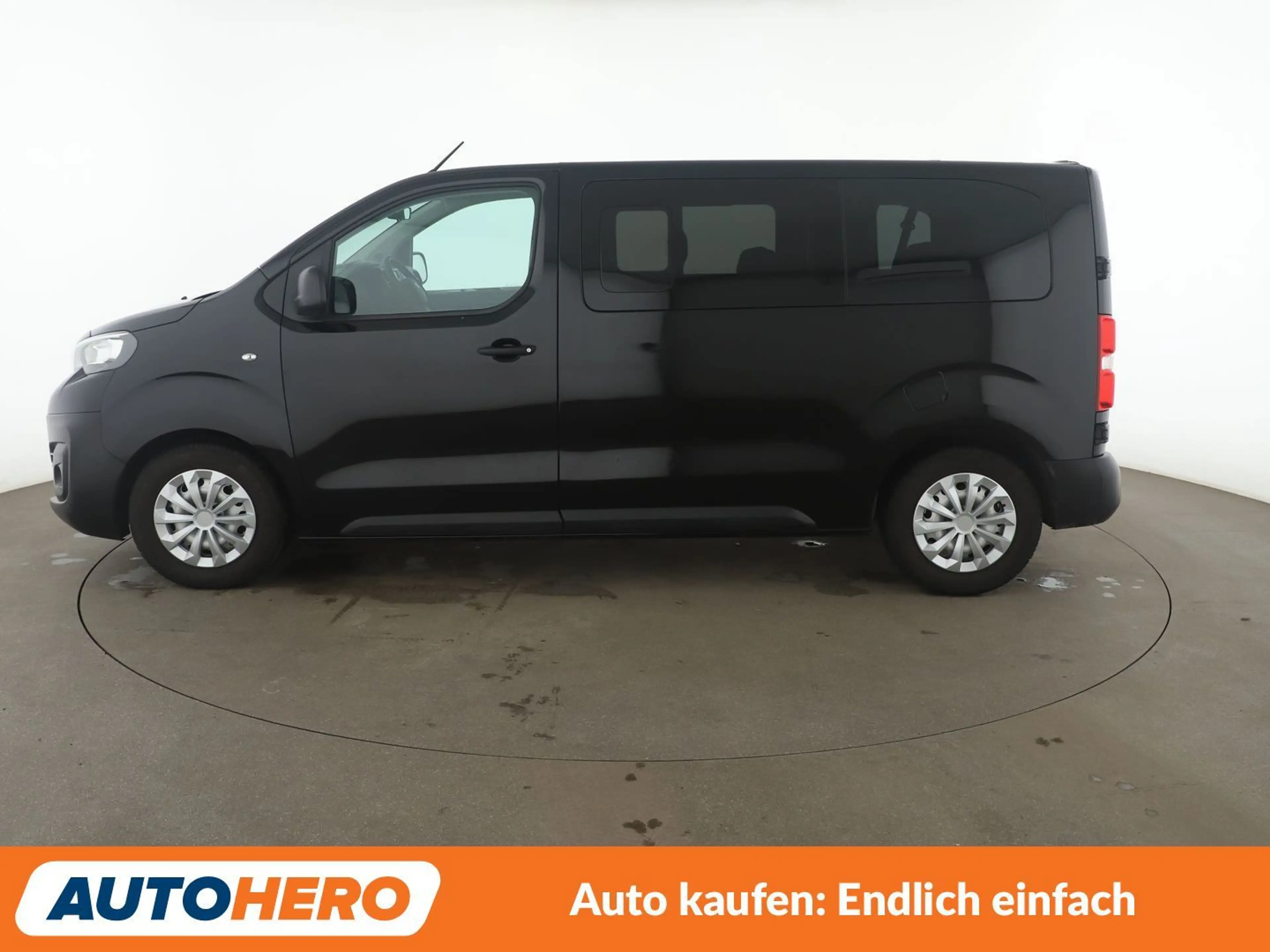 Peugeot Traveller 1.5 Blue-HDi L2 — photo 3