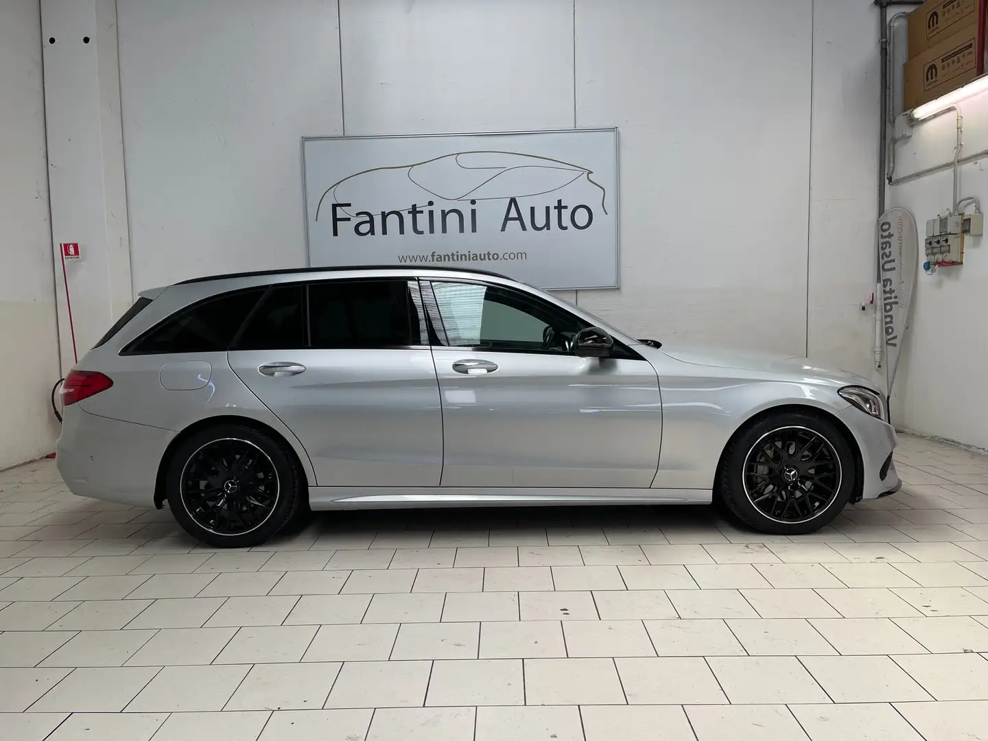 Mercedes-Benz C 220 d sw Premium Black c.auto-LEGGI SOTTO Argent - 2
