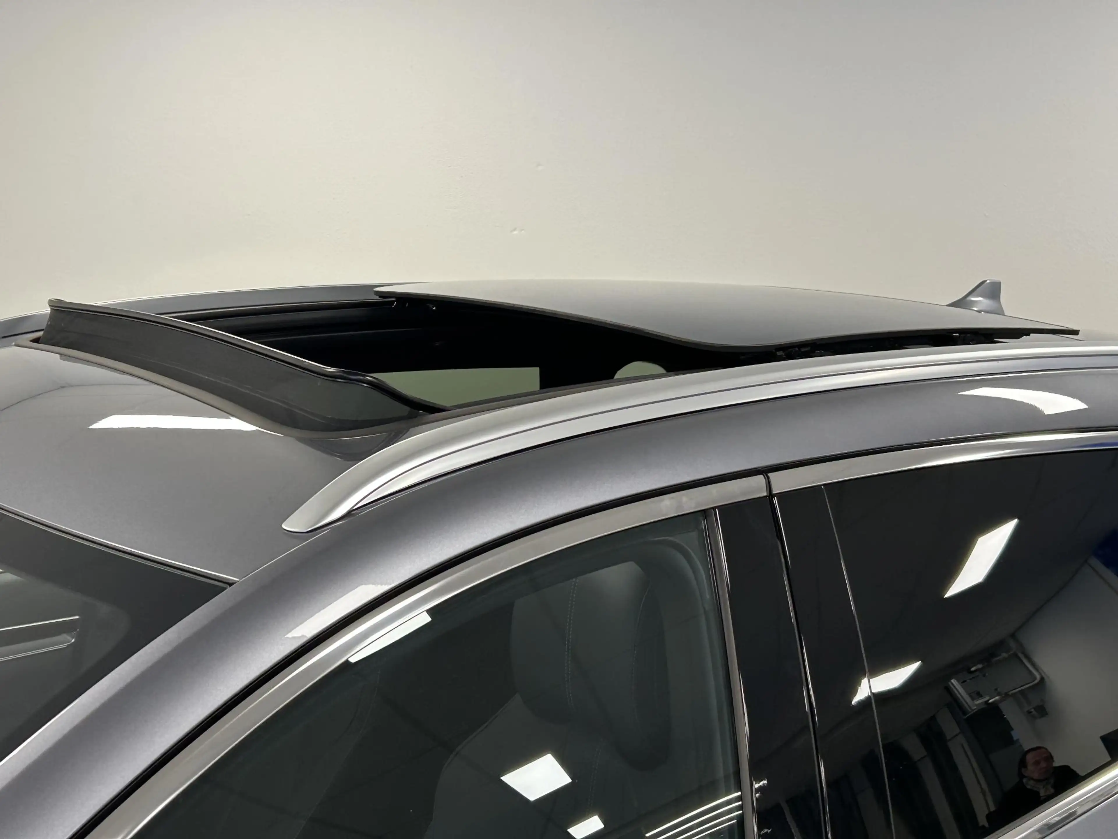 BYD Seal U 1.5 T DM-i AWD Design | TIME GREY | NU TIJDELIJK € — photo 4