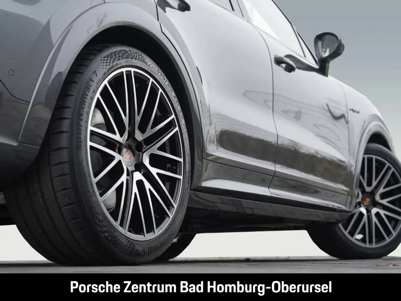 Porsche Cayenne S E-Hybrid Coupe Black Edition Burmester 10