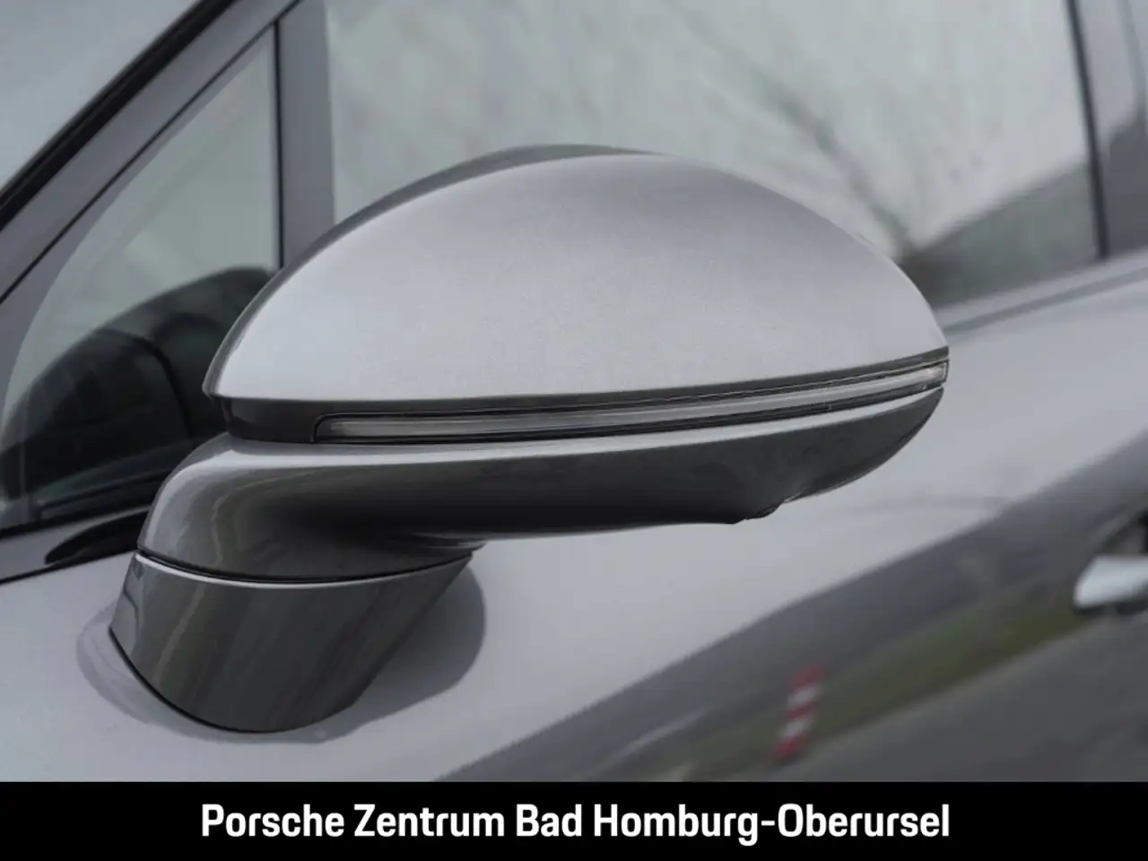Porsche Cayenne S E-Hybrid Coupe Black Edition Burmester 11