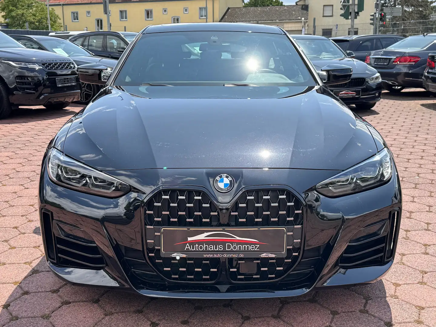 BMW M4 i xDrive GC M Sport ACC SHADOW H&K 360 SHD Schwarz - 2