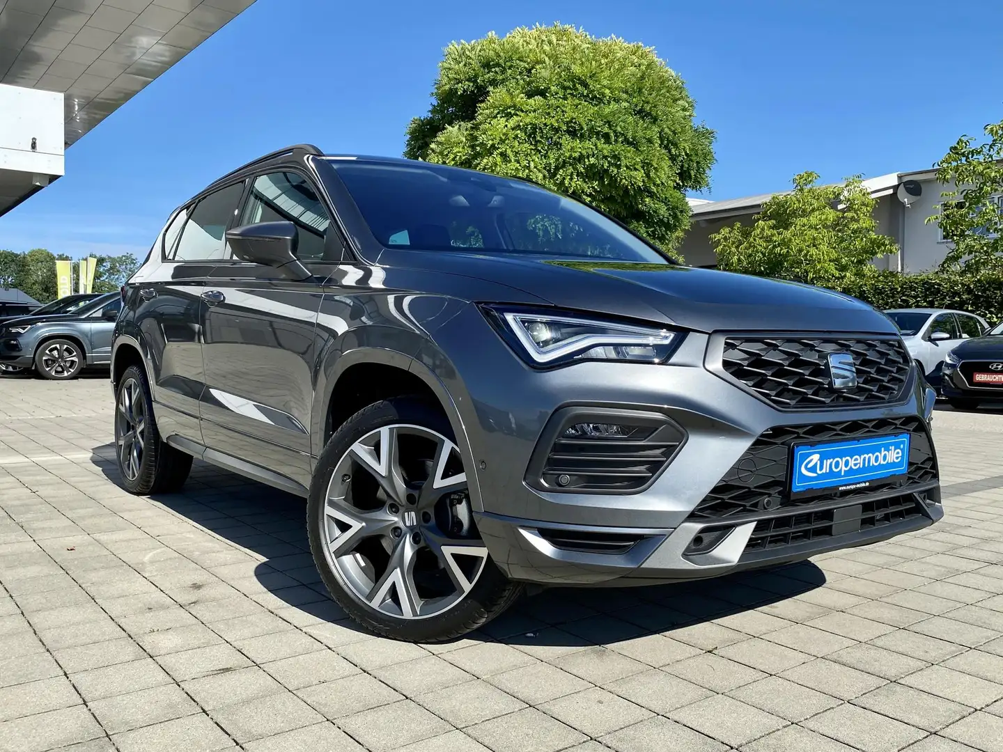 SEAT Ateca FR EXECUTIVE |1.5 TSI 150 DSG|NAV|VIRTUAL|LED|C... Grau - 1