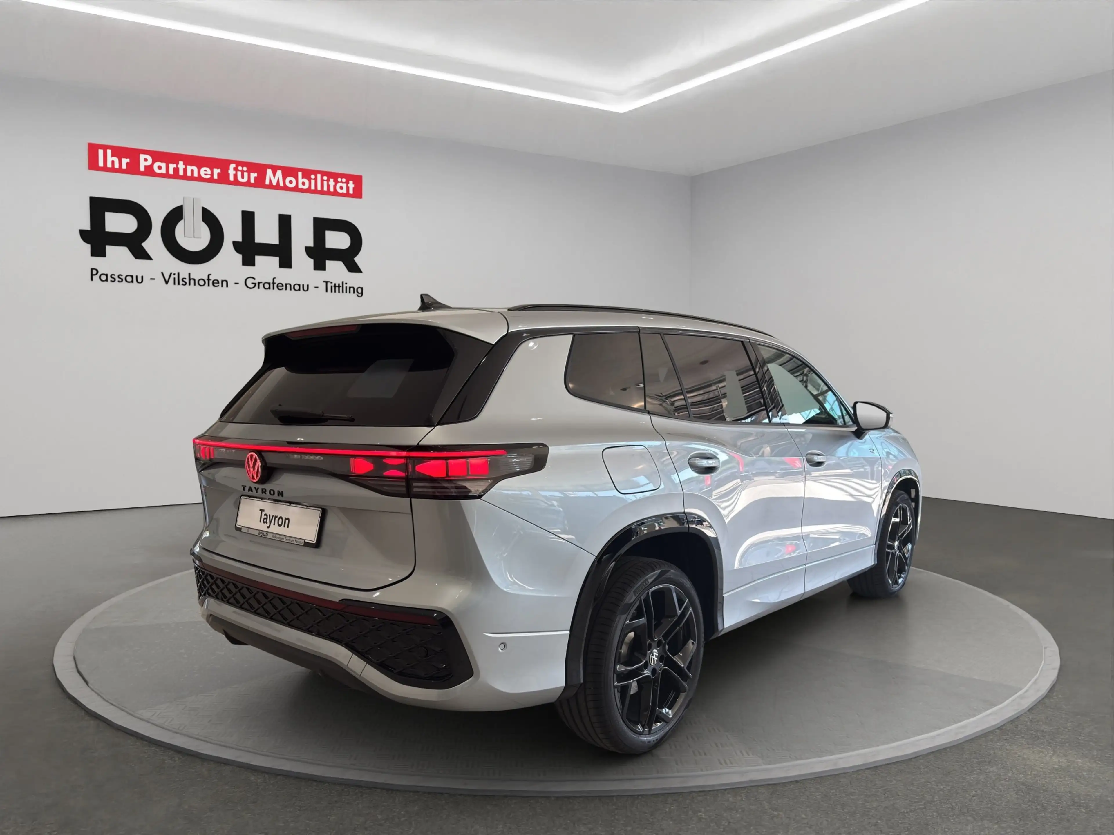 Volkswagen Tayron R-Line (WR/AHK/BlackStyle) 2.0 l TDI 4MOTION 7-Gan — photo 5